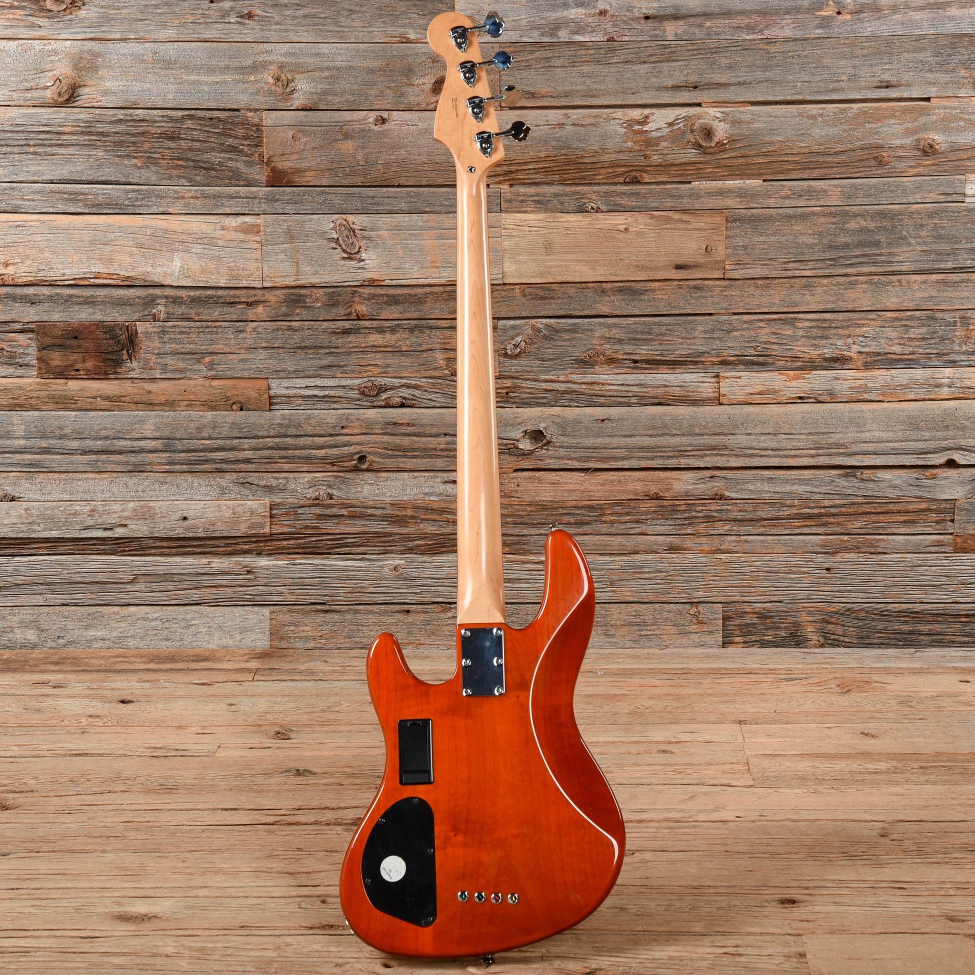 Fender Deluxe Jazz Bass 24 Quilted Maple Bass Guitars / 4-String