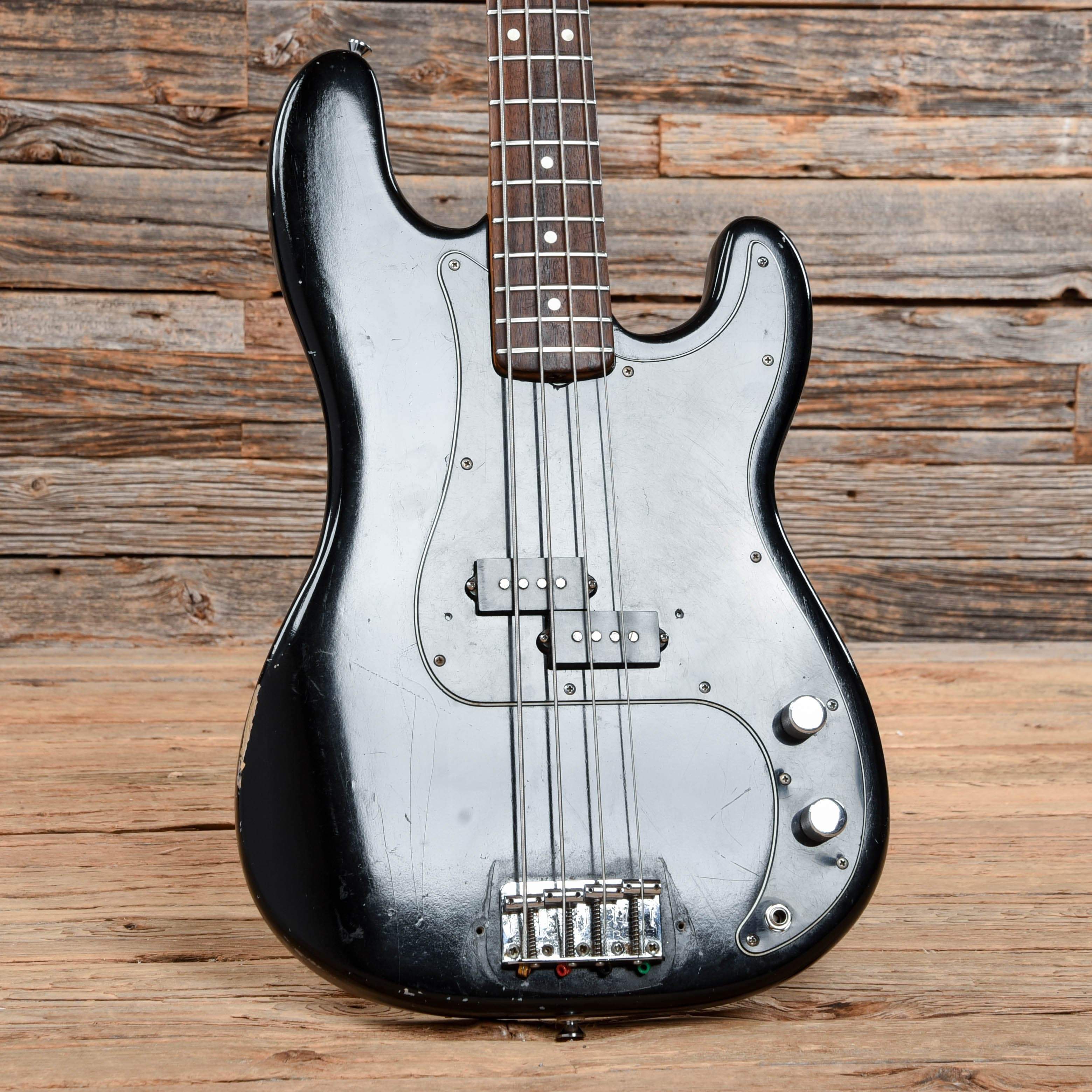 Fender Precision Bass ブラック Fender Early '70s Precision Bass Black Refin – Chicago Music Exchange