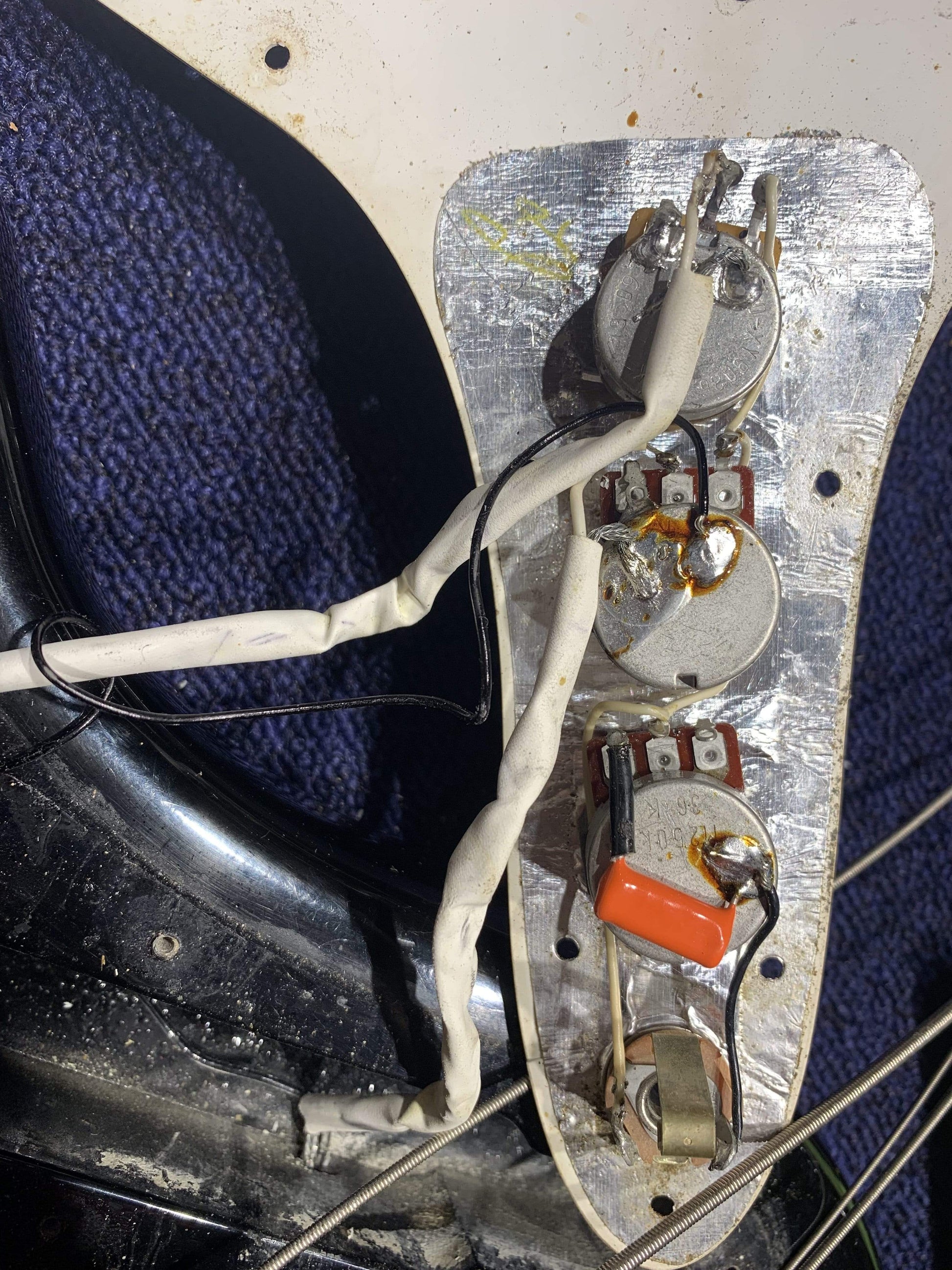 Fender Jazz Bass  1983 Bass Guitars / 4-String