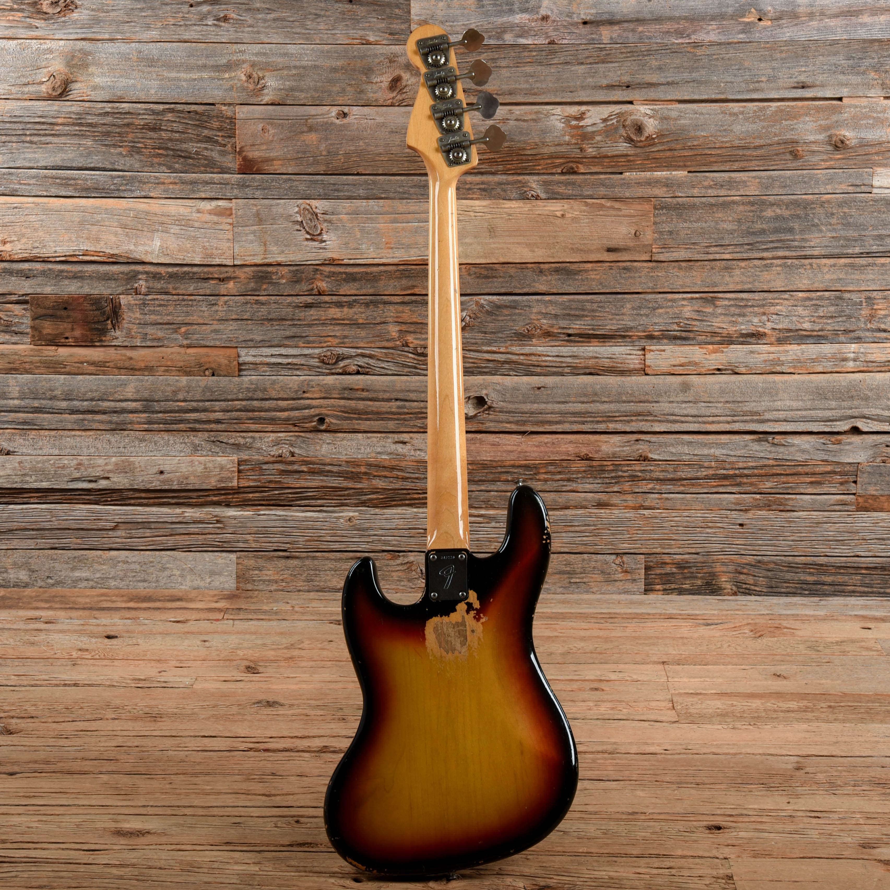 Fender Jazz Bass 3-Color Sunburst 1972 Bass Guitars / 4-String