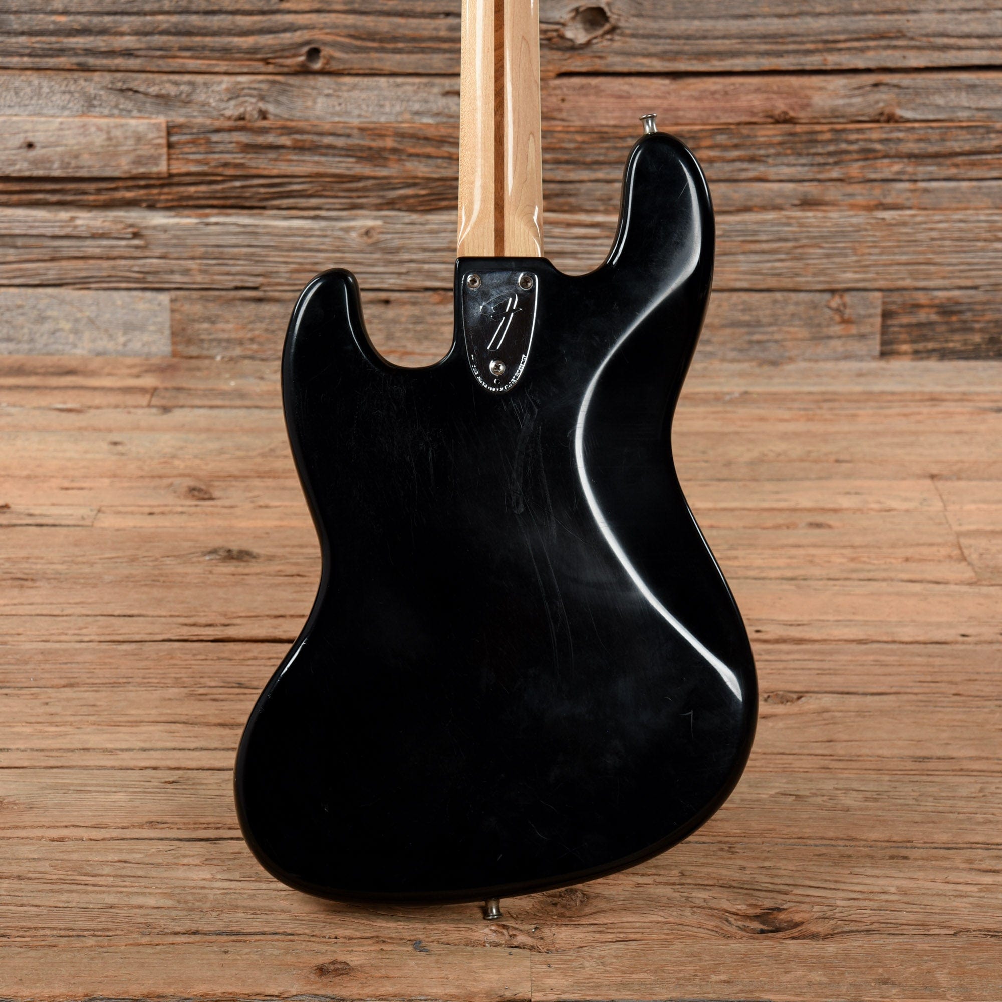Fender Jazz Bass Black 1977 Bass Guitars / 4-String