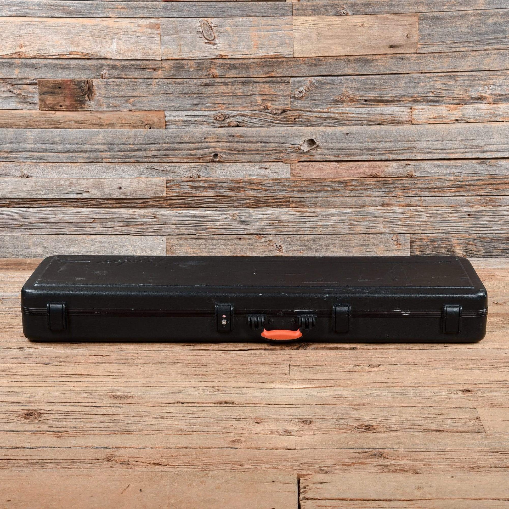 Fender Jazz Bass Black 1983 Bass Guitars / 4-String