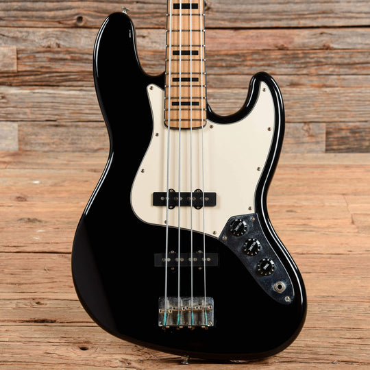 Fender Jazz Bass Black 1999 Bass Guitars / 4-String