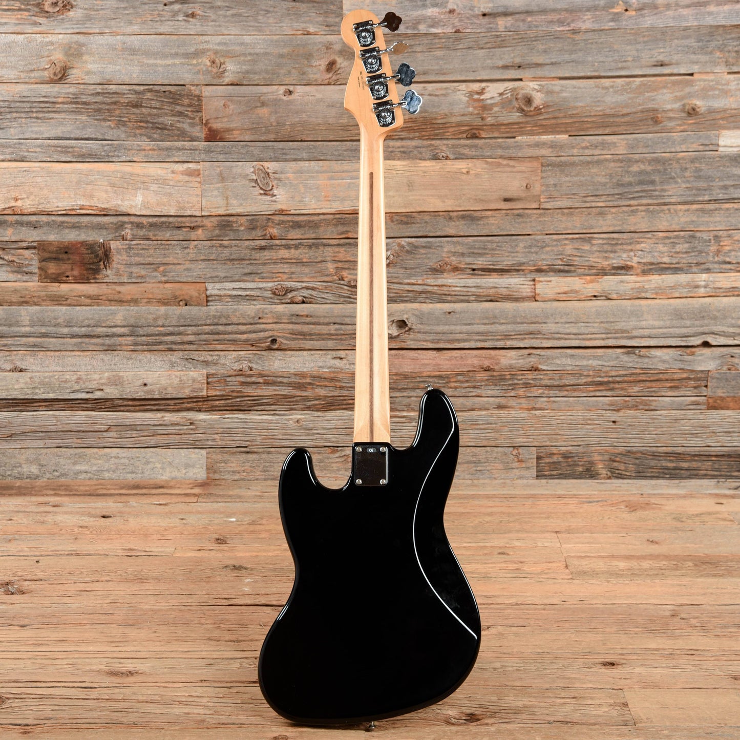 Fender Jazz Bass Black 1999 Bass Guitars / 4-String