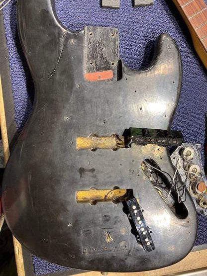 Fender Jazz Bass Black Refin 1966 Bass Guitars / 4-String