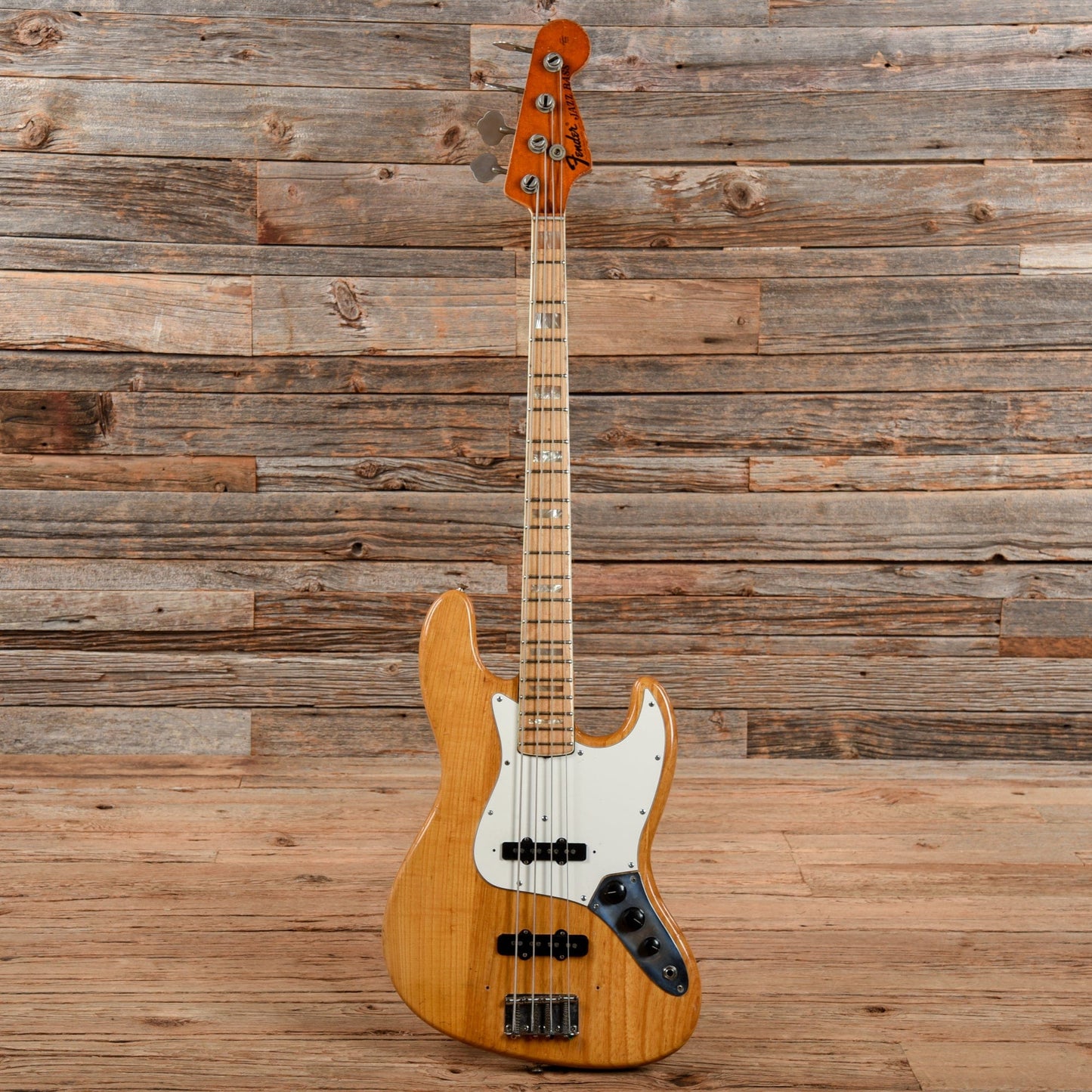Fender Jazz Bass Natural 1972 Bass Guitars / 4-String