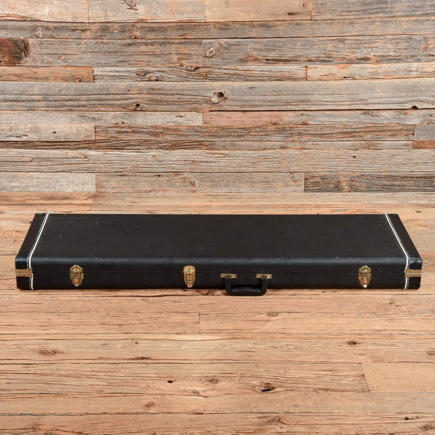 Fender Jazz Bass Natural Refin 1975 Bass Guitars / 4-String