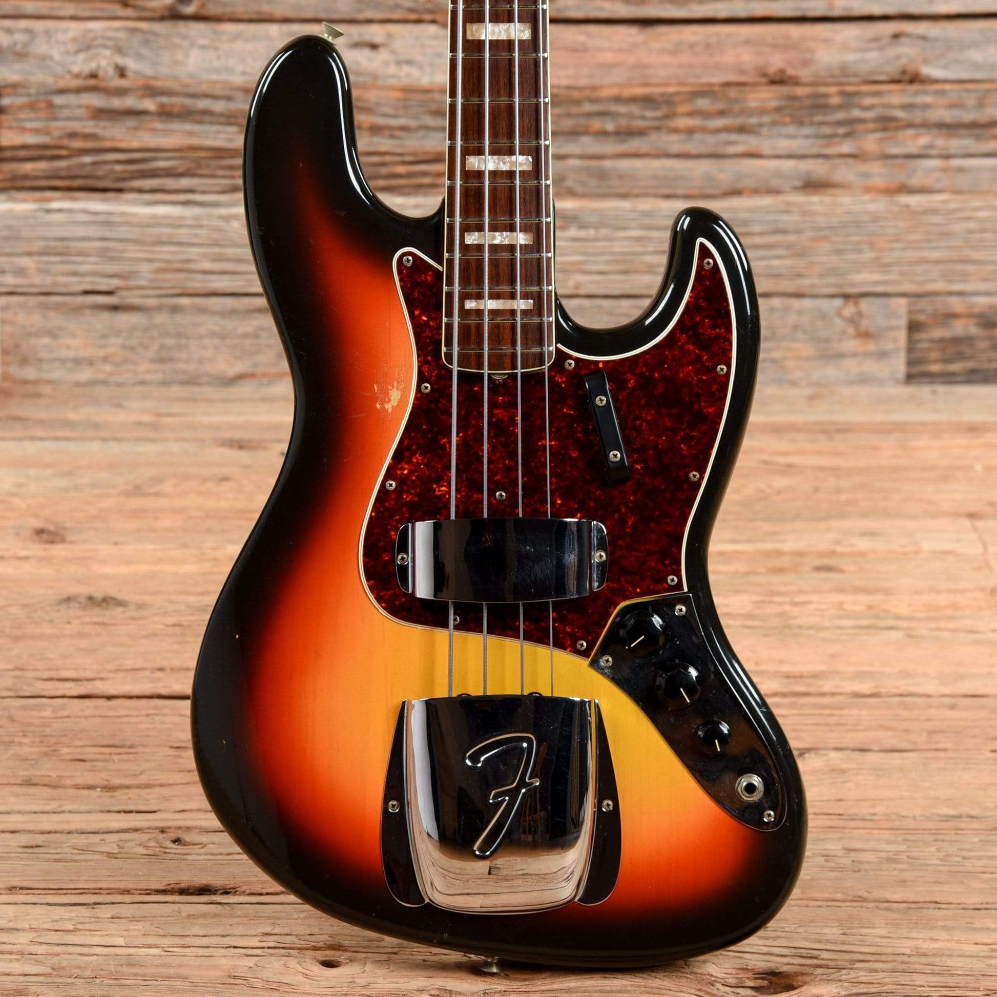 Fender Jazz Bass Sunburst 1966 Bass Guitars / 4-String