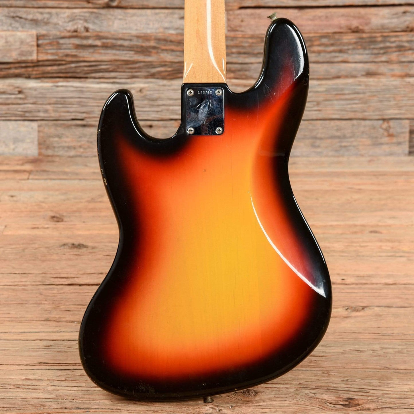 Fender Jazz Bass Sunburst 1966 Bass Guitars / 4-String