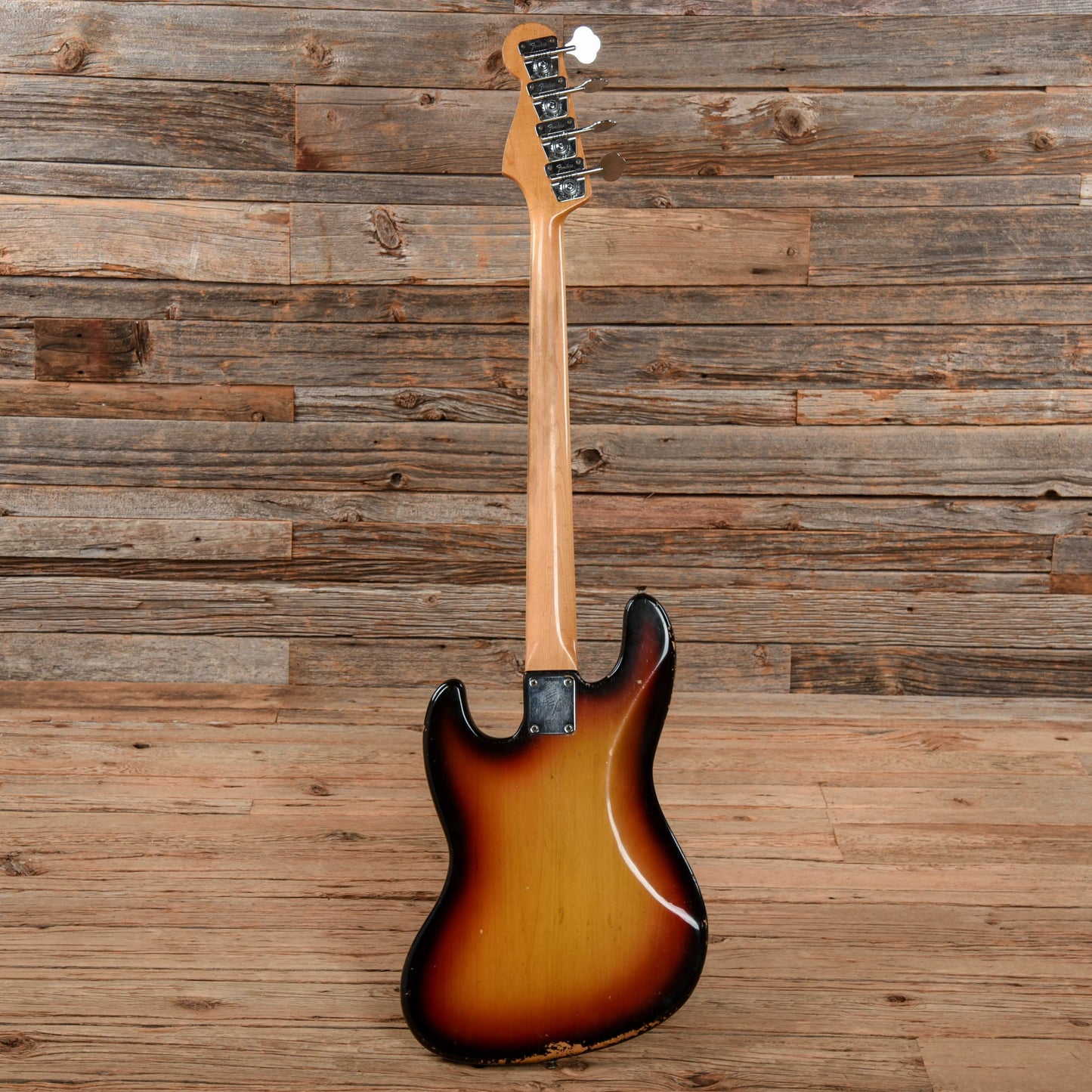 Fender Jazz Bass Sunburst 1969 Bass Guitars / 4-String