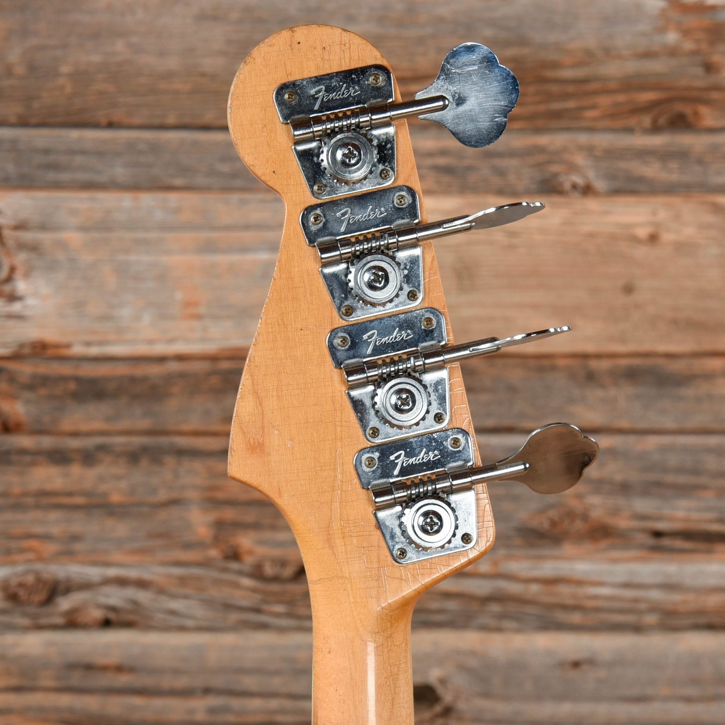 Fender Jazz Bass Sunburst 1969 Bass Guitars / 4-String