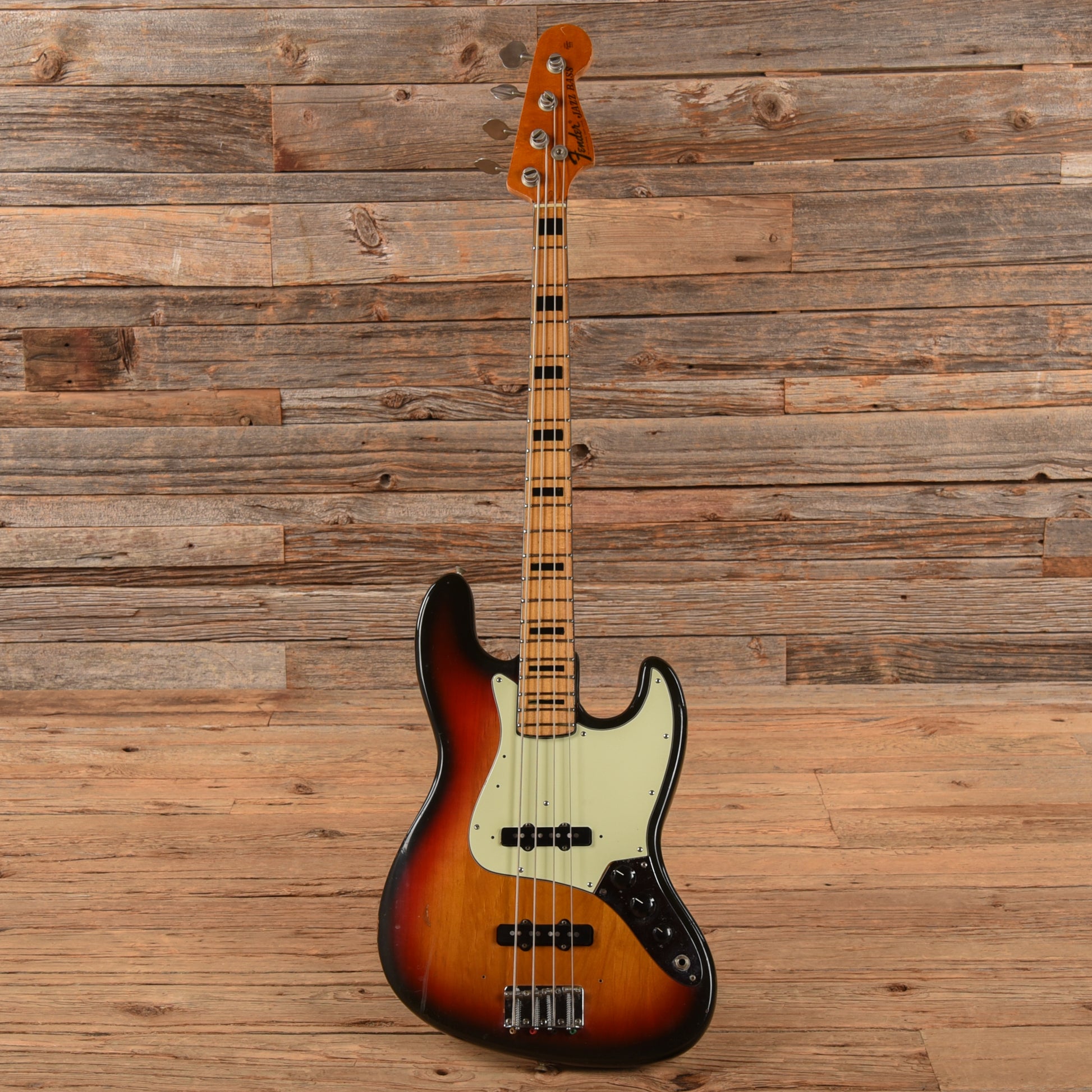 Fender Jazz Bass Sunburst 1972 Bass Guitars / 4-String