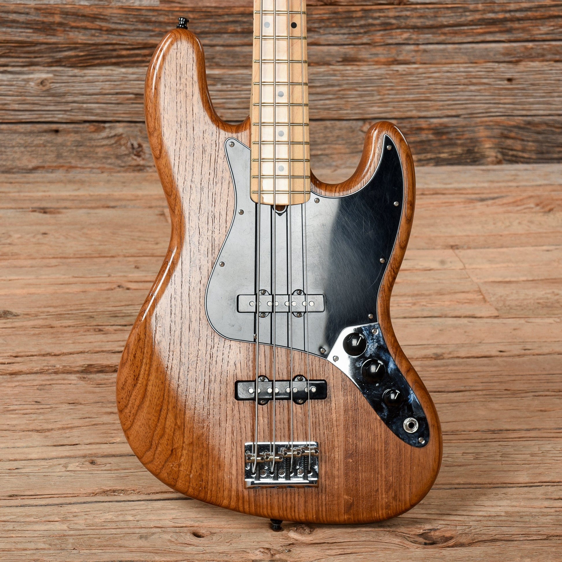 Fender Limited Edition Roasted Ash American Professional Jazz Bass Natural 2018 Bass Guitars / 4-String