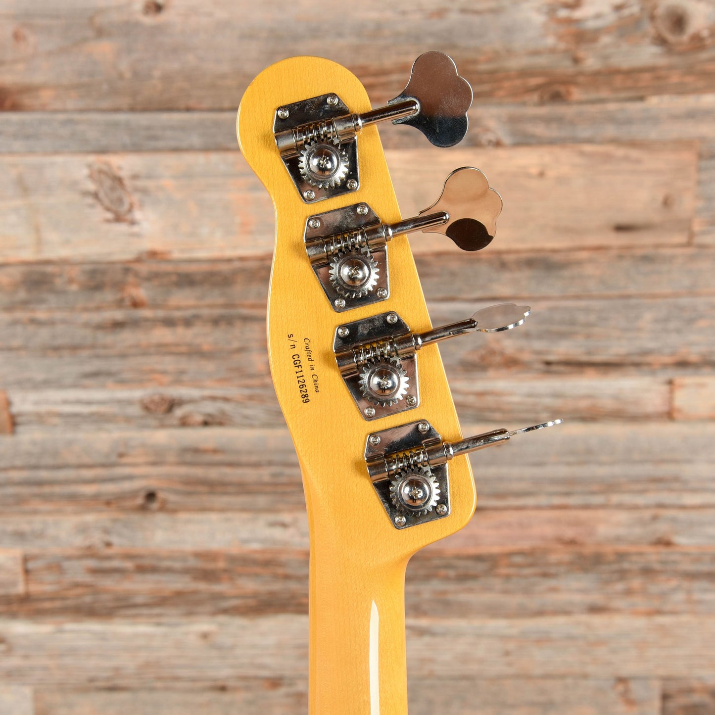 Fender Modern Player Telecaster Bass Butterscotch Blonde 2011 Bass Guitars / 4-String