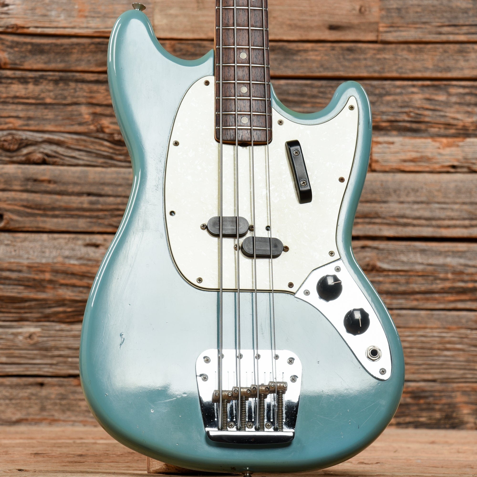 Fender Mustang Bass Daphne Blue 1966 Bass Guitars / 4-String