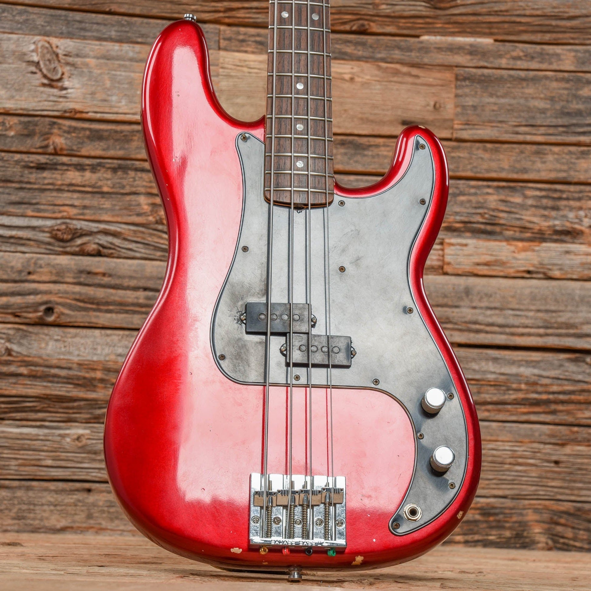 nate mendel bass gear Fender Nate Mendel Artist Series Signature Precision Bass Candy Apple Red