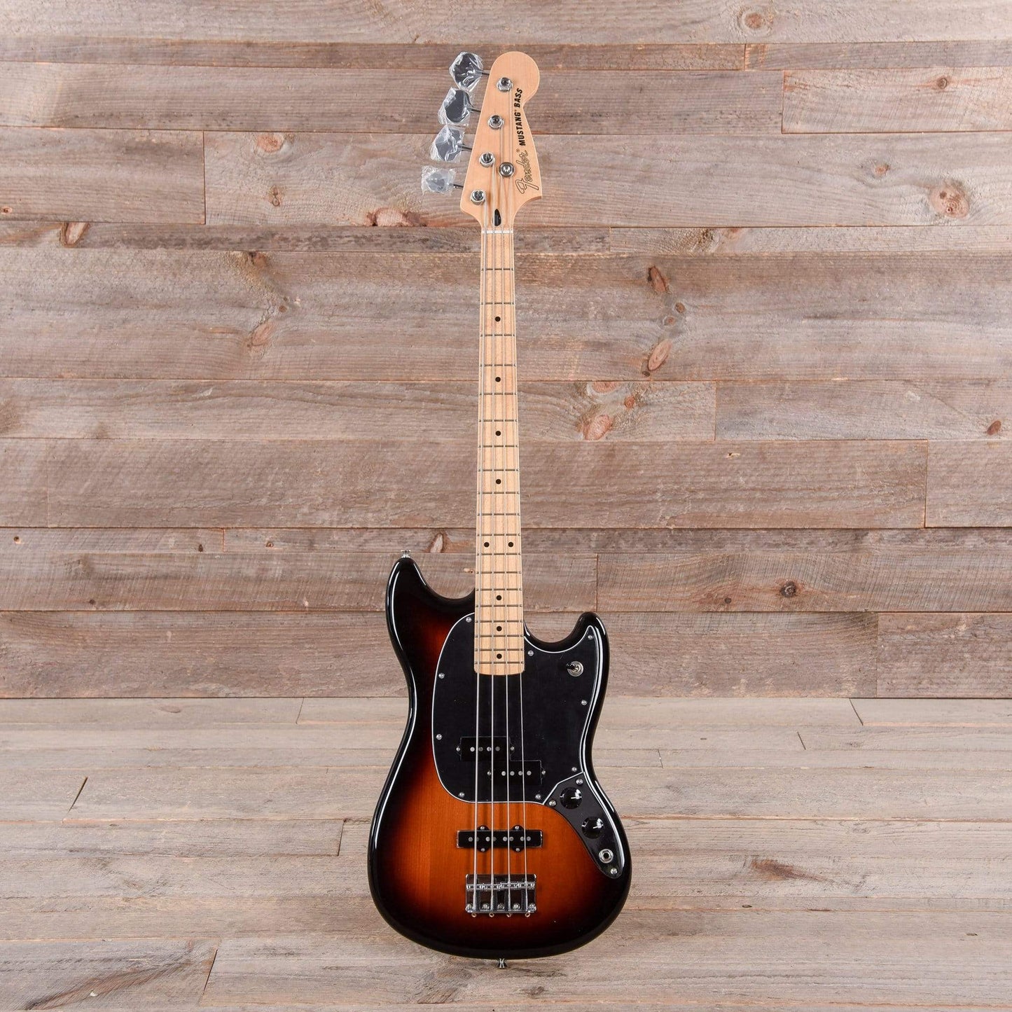 Fender Offset Series Mustang Bass PJ 3-Color Sunburst w/3-Ply Black Pickguard Bass Guitars / 4-String