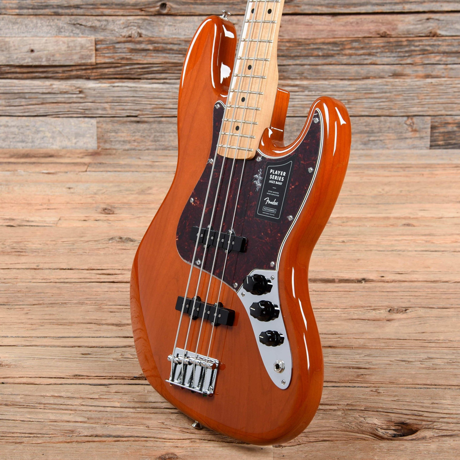 Fender Player Jazz Bass Aged Natural 2020 Bass Guitars / 4-String