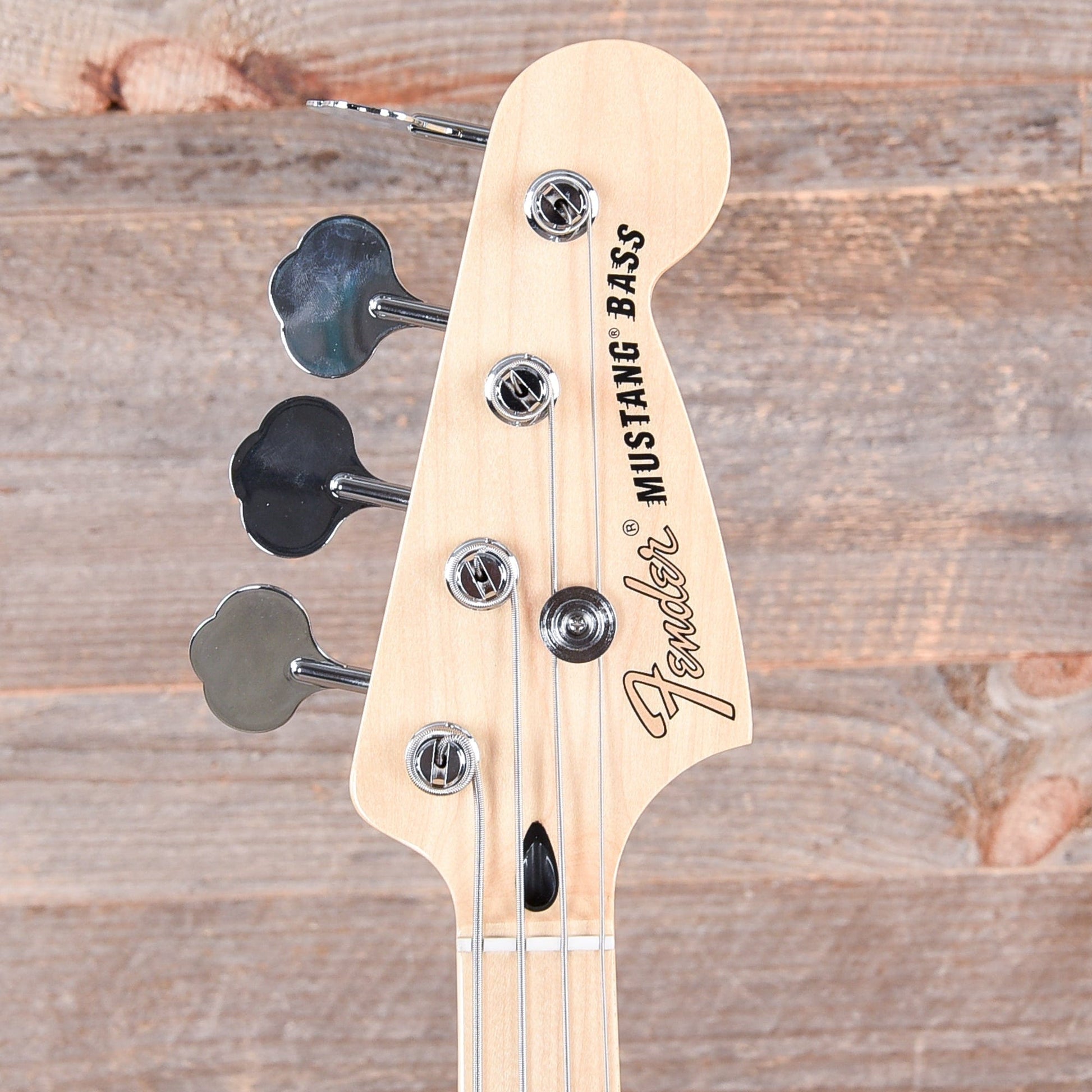 Fender Player Mustang Bass PJ Shell Pink w/Mint Pickguard Bass Guitars / 4-String