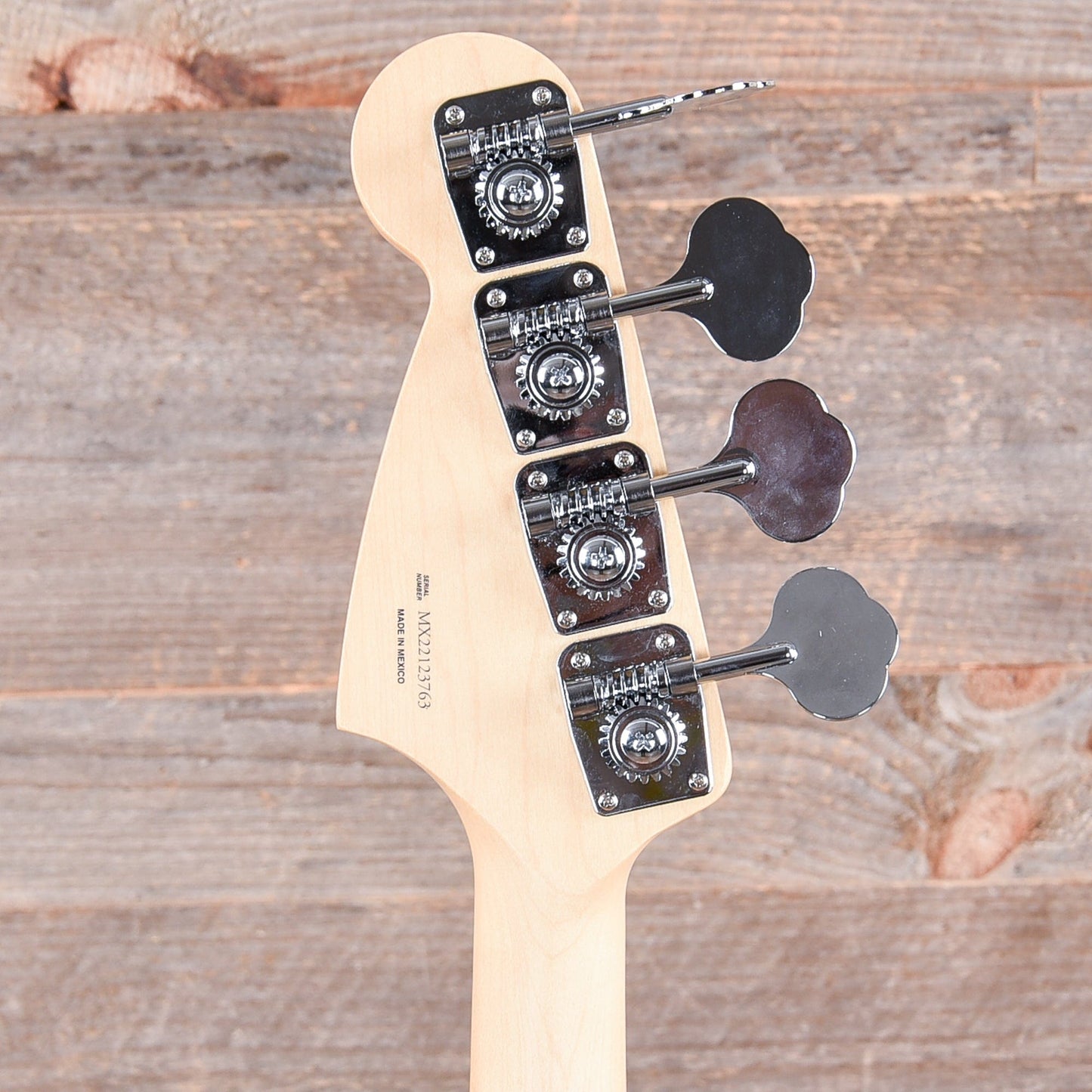 Fender Player Mustang Bass PJ Shell Pink w/Mint Pickguard Bass Guitars / 4-String