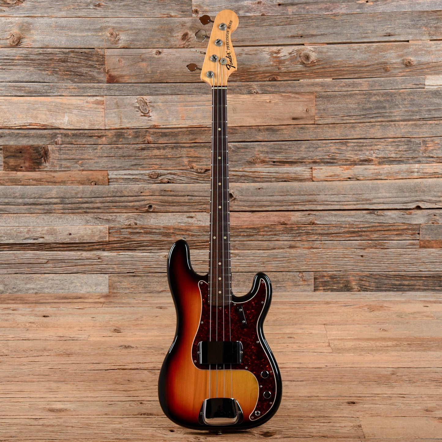 Fender Precision Bass 3 Color Sunburst 1972 Bass Guitars / 4-String