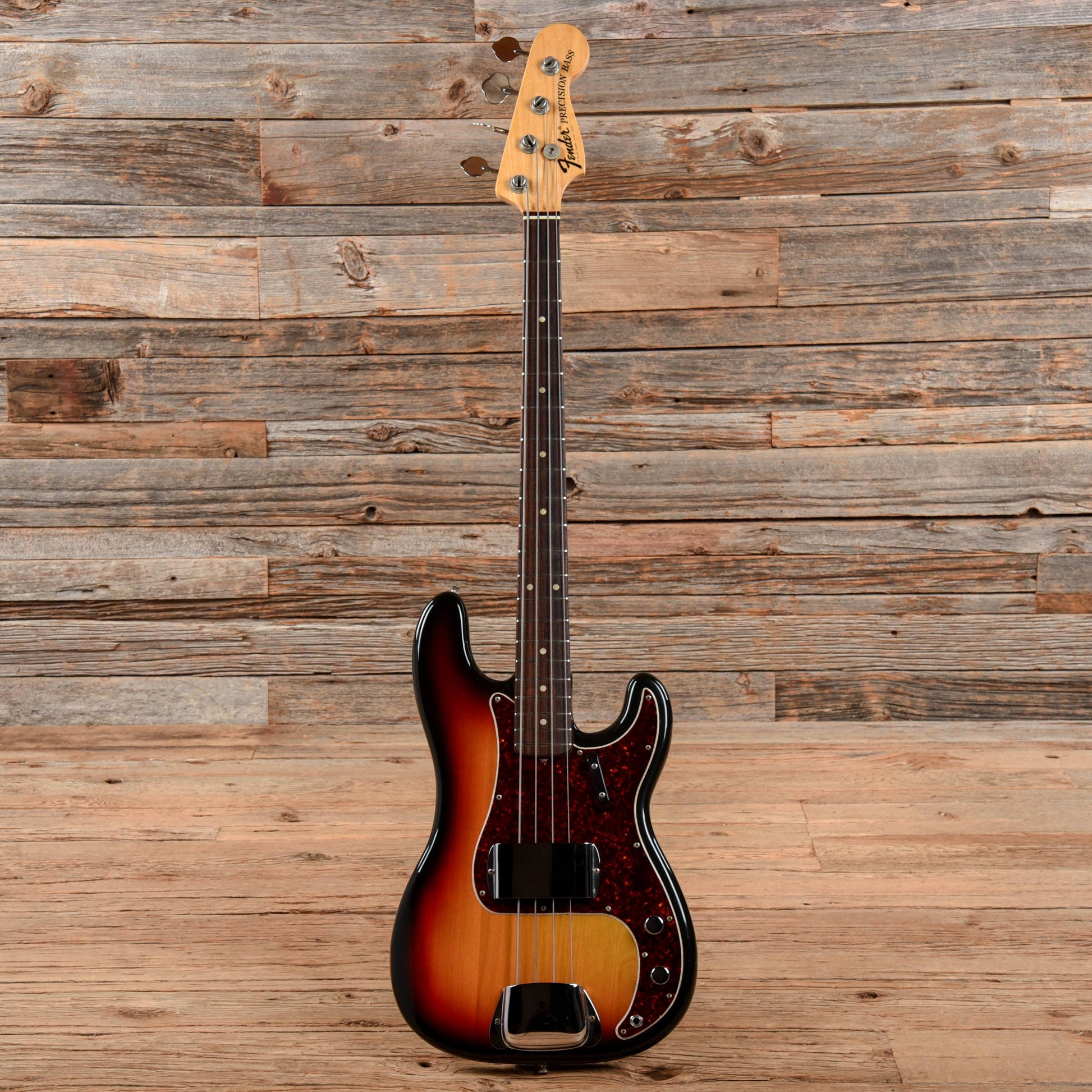 Fender Precision Bass 3 Color Sunburst 1972 Bass Guitars / 4-String