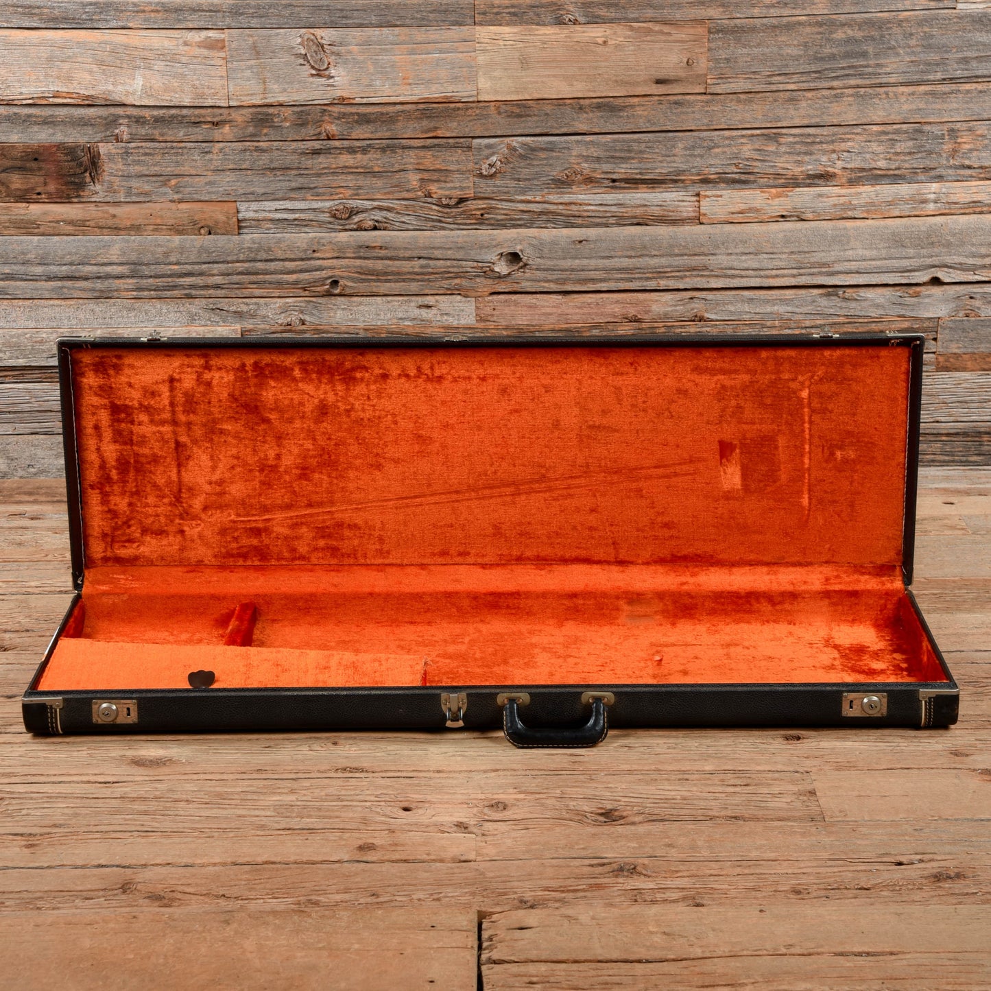 Fender Precision Bass 3 Color Sunburst 1972 Bass Guitars / 4-String