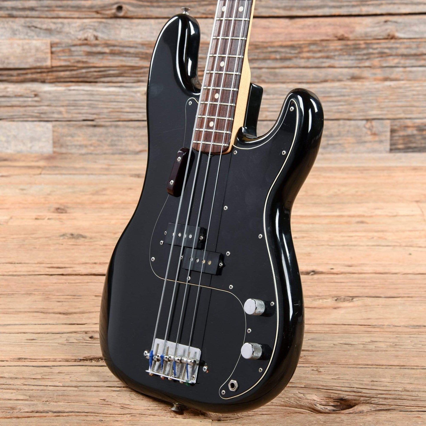 Fender Precision Bass Black 1976 Bass Guitars / 4-String