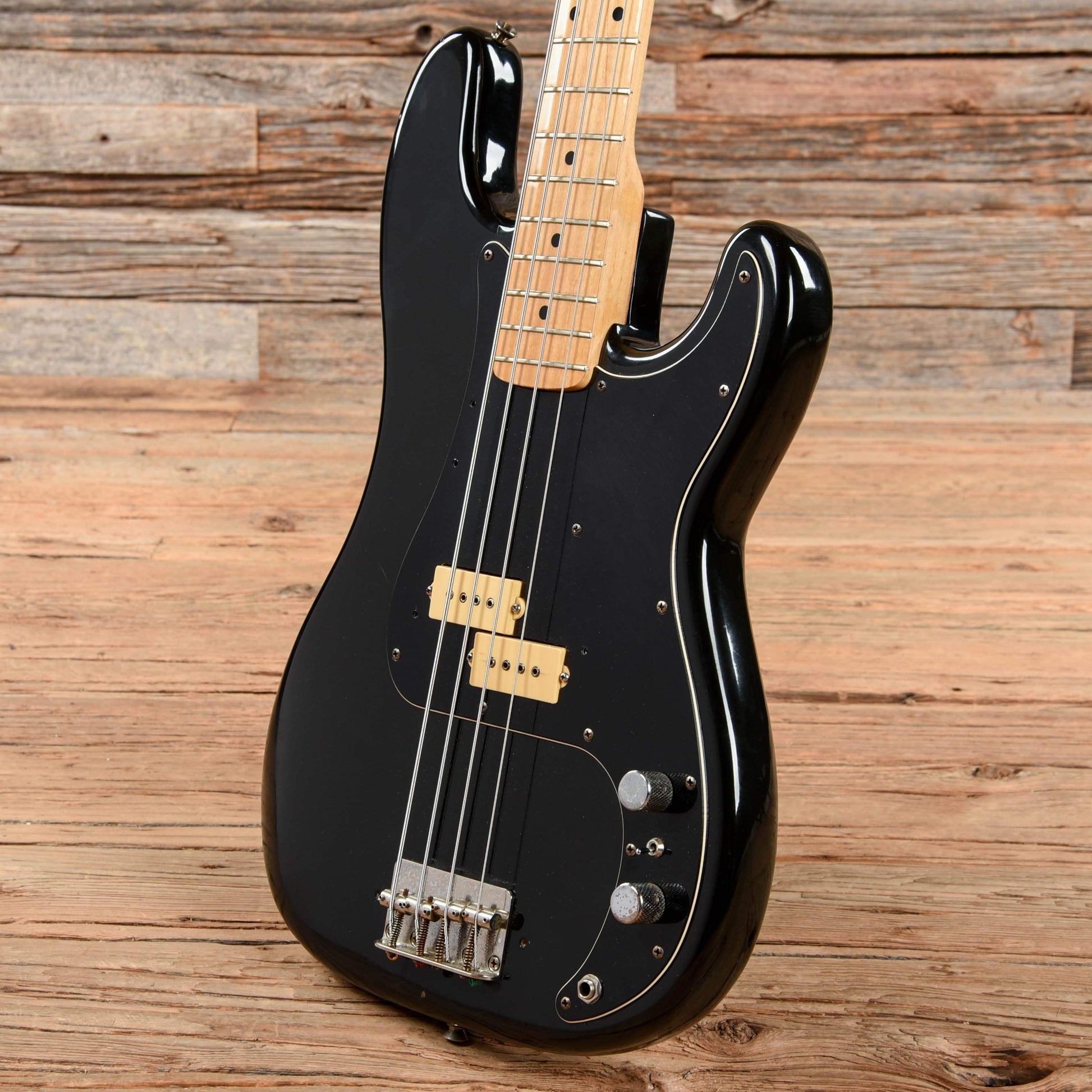 Fender Precision Bass Black 1978 Bass Guitars / 4-String