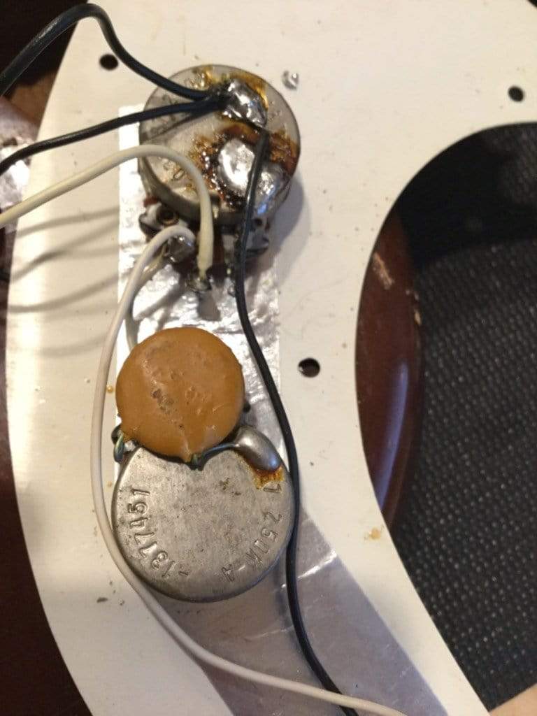 Fender Precision Bass Mocha 1975 Bass Guitars / 4-String