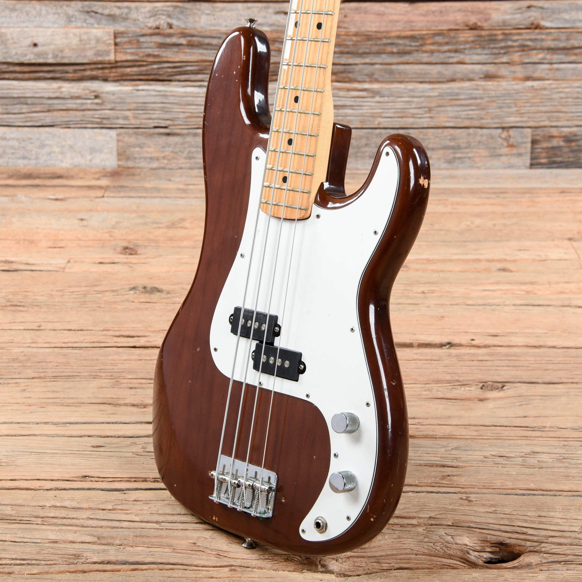 Fender Precision Bass Mocha 1975 Bass Guitars / 4-String