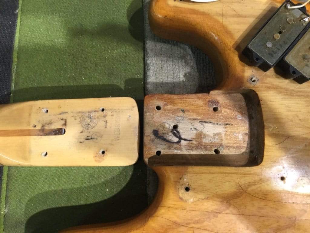 Fender Precision Bass Natural 1974 Bass Guitars / 4-String