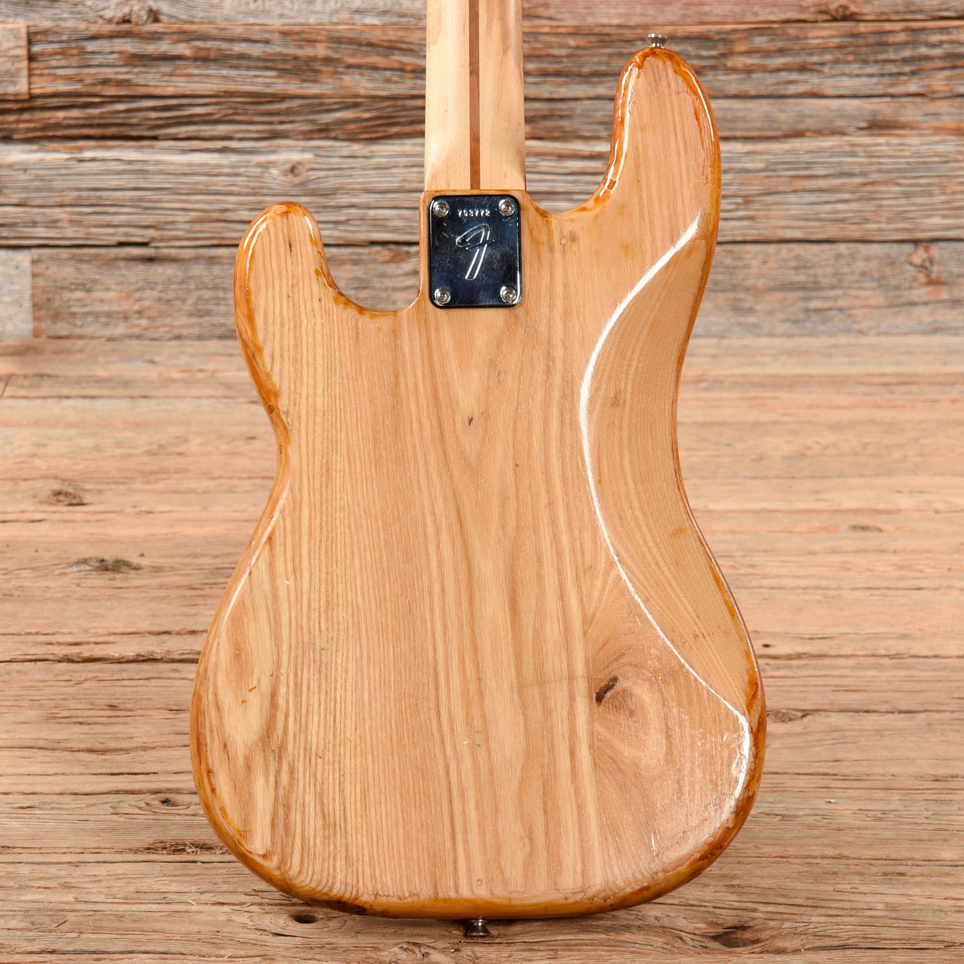 Fender Precision Bass Natural Refin 1976 Bass Guitars / 4-String