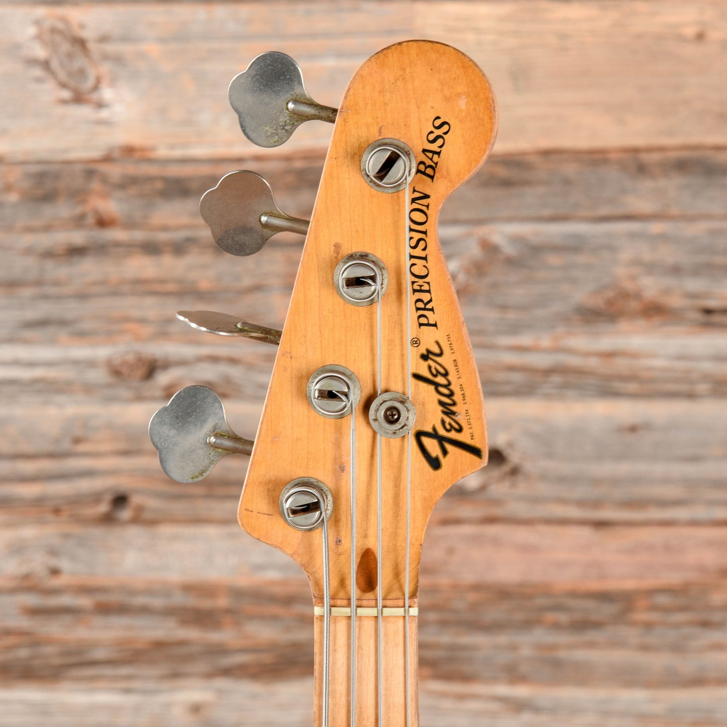 Fender Precision Bass Natural Refin 1976 Bass Guitars / 4-String