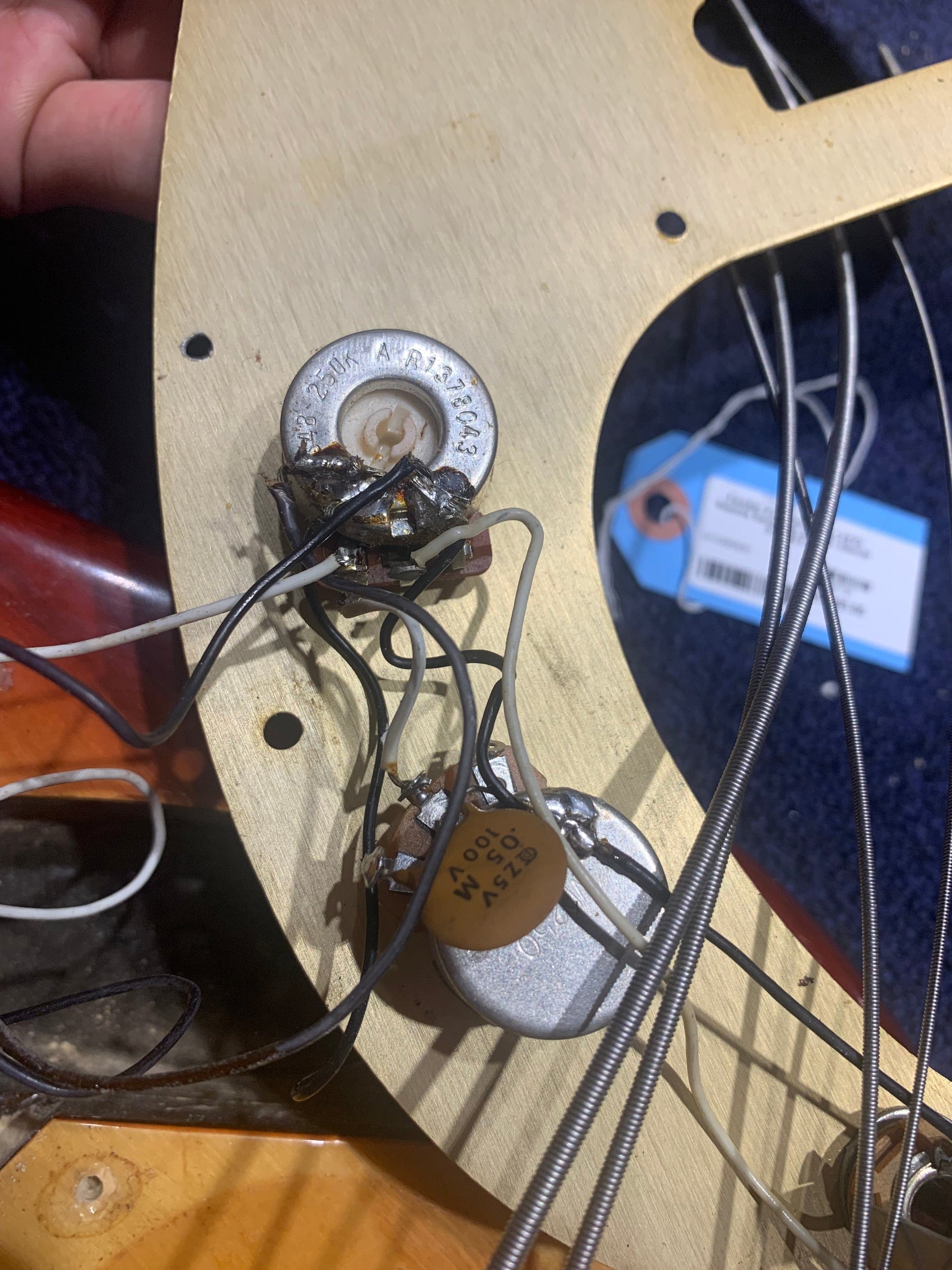 Fender Precision Bass Sienna Sunburst 1980 Bass Guitars / 4-String