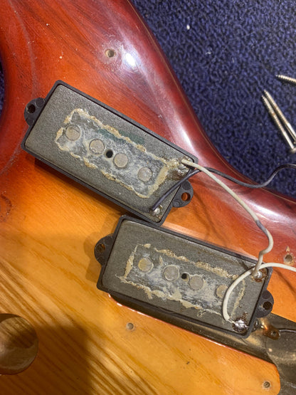 Fender Precision Bass Sienna Sunburst 1980 Bass Guitars / 4-String