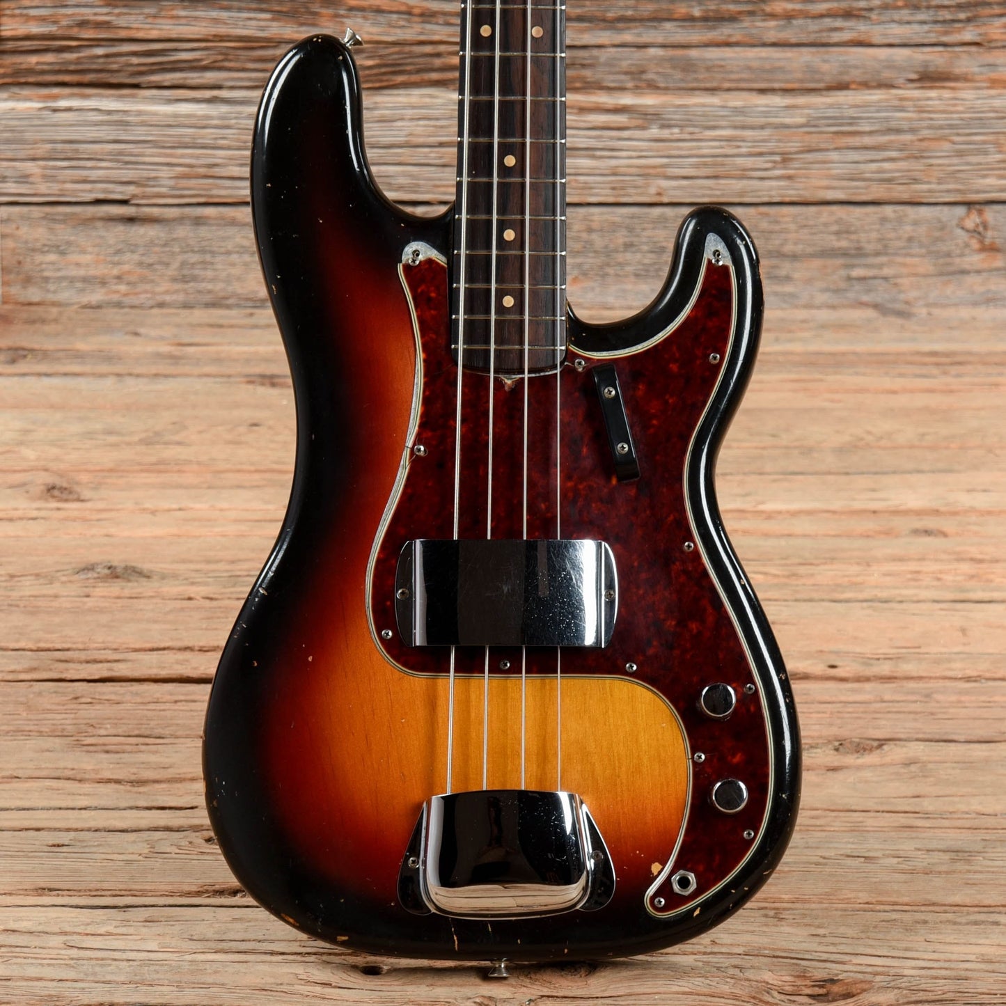 Fender Precision Bass Sunburst 1964 Bass Guitars / 4-String