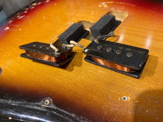 Fender Precision Bass Sunburst 1964 Bass Guitars / 4-String