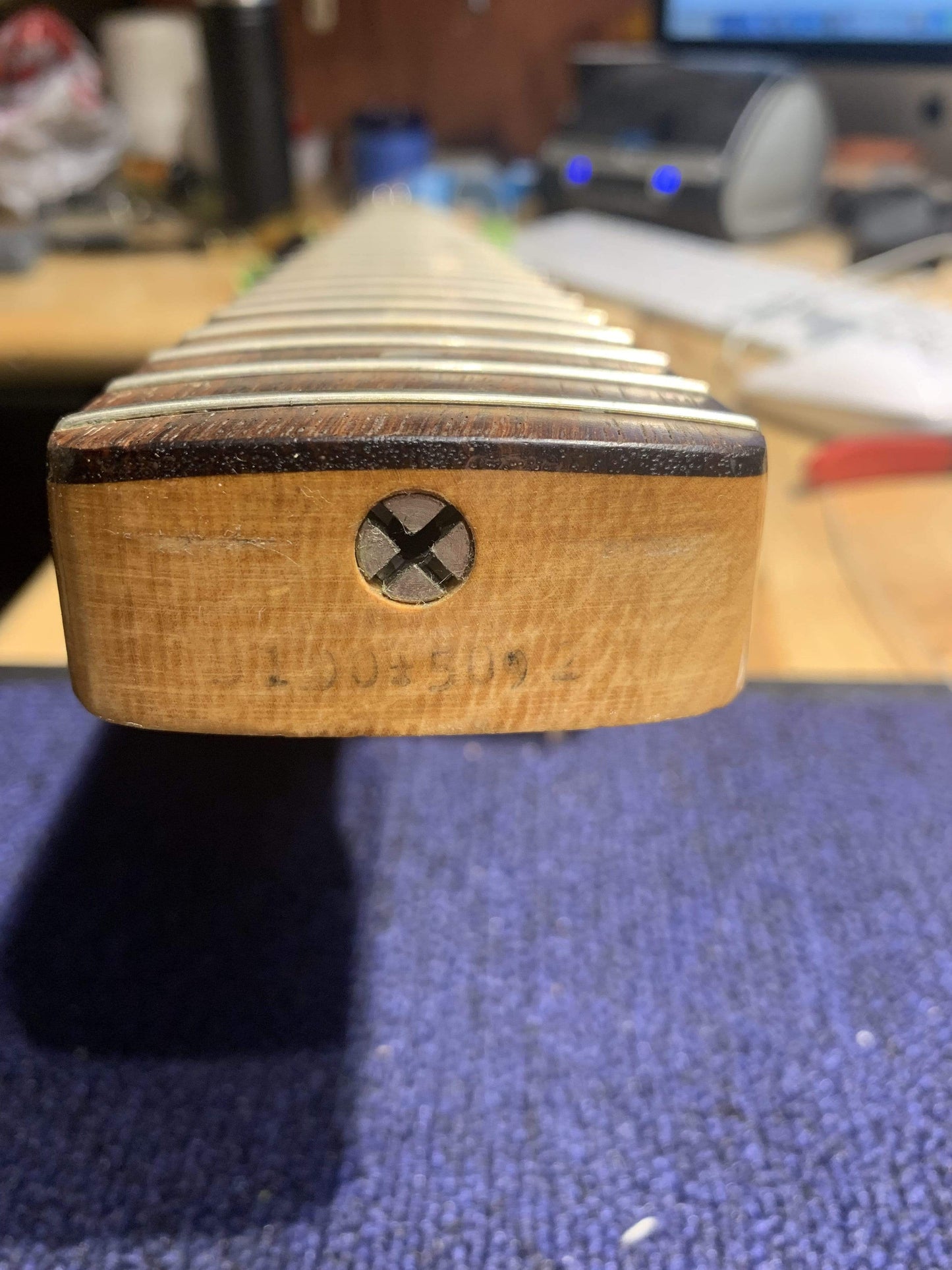 Fender Precision Bass Sunburst 1979 Bass Guitars / 4-String