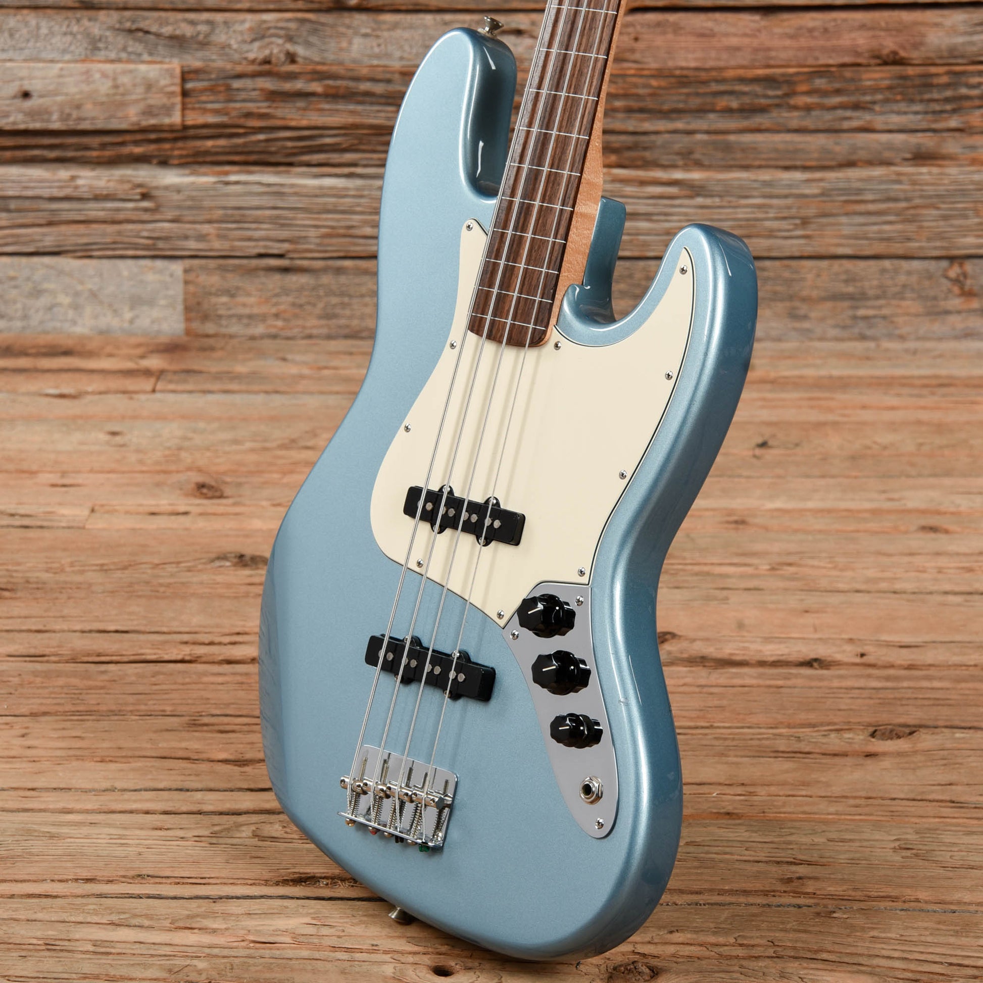 Fender Standard Fretless Jazz Bass Blue Agave 2002 Bass Guitars / 4-String