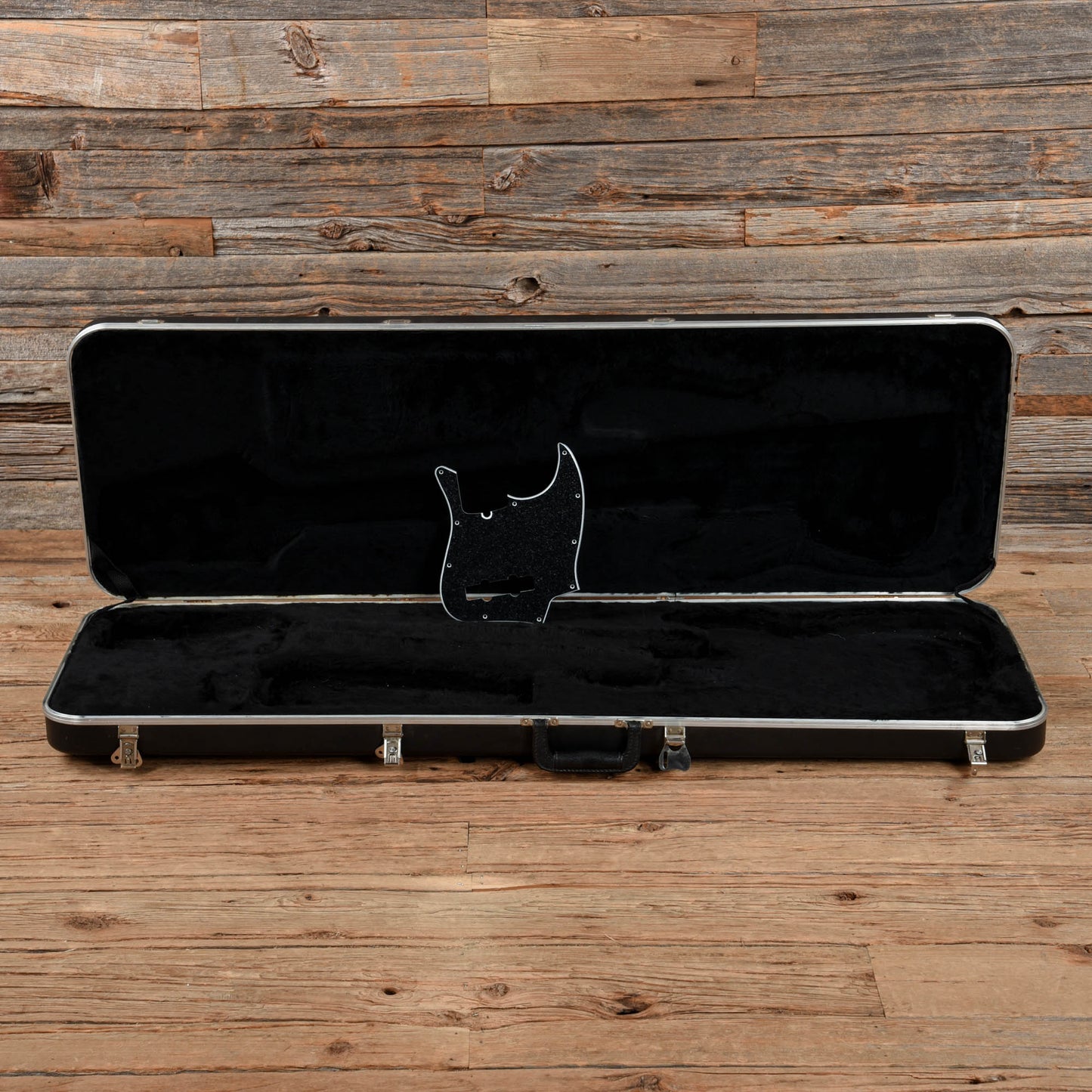 Fender Standard Jazz Bass Black 1993 Bass Guitars / 4-String