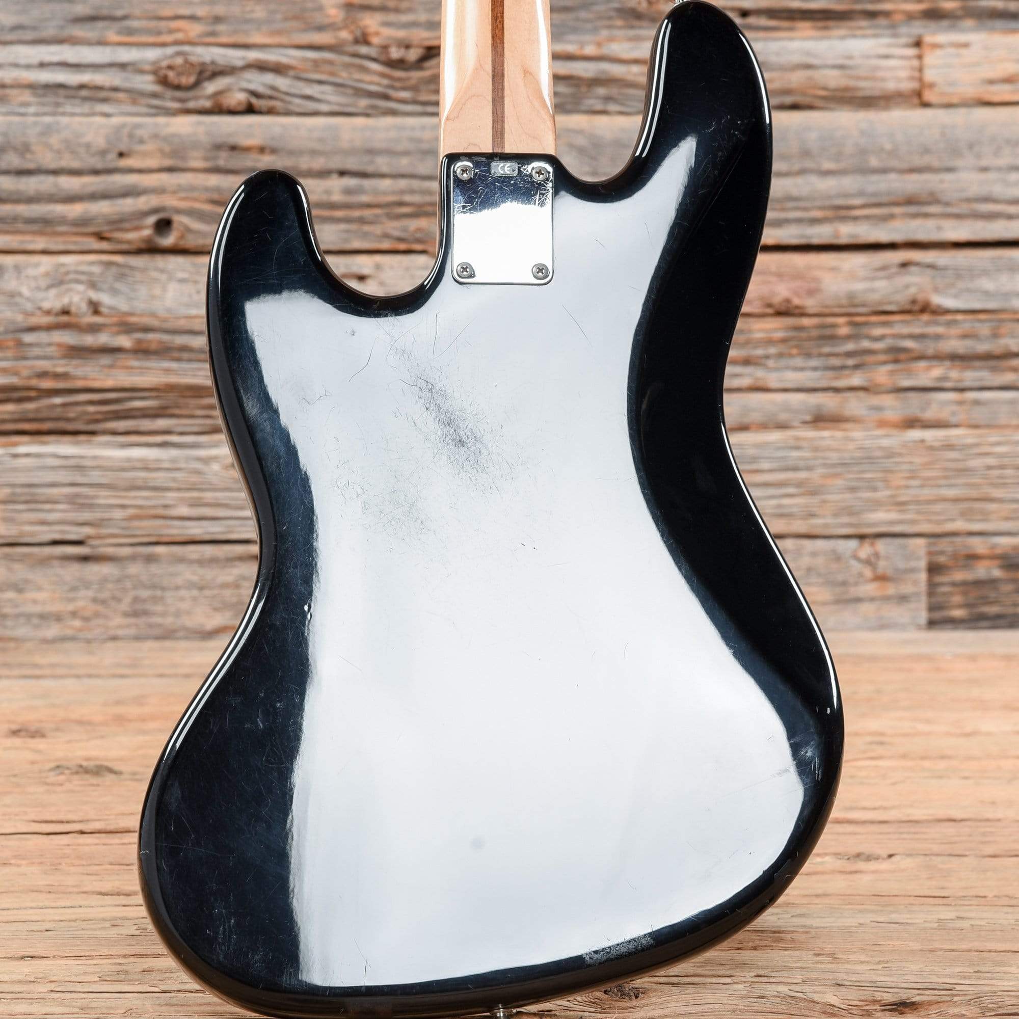 Fender Standard Jazz Bass Black 2001 Bass Guitars / 4-String