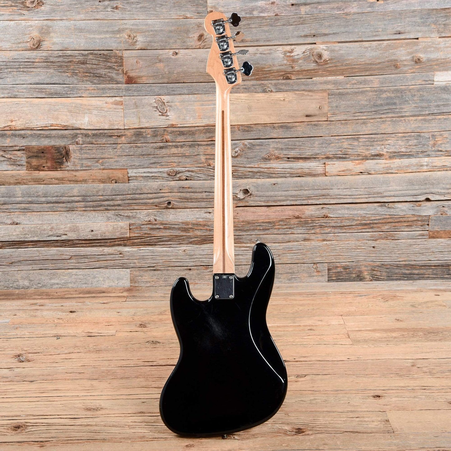 Fender Standard Jazz Bass Black 2001 Bass Guitars / 4-String