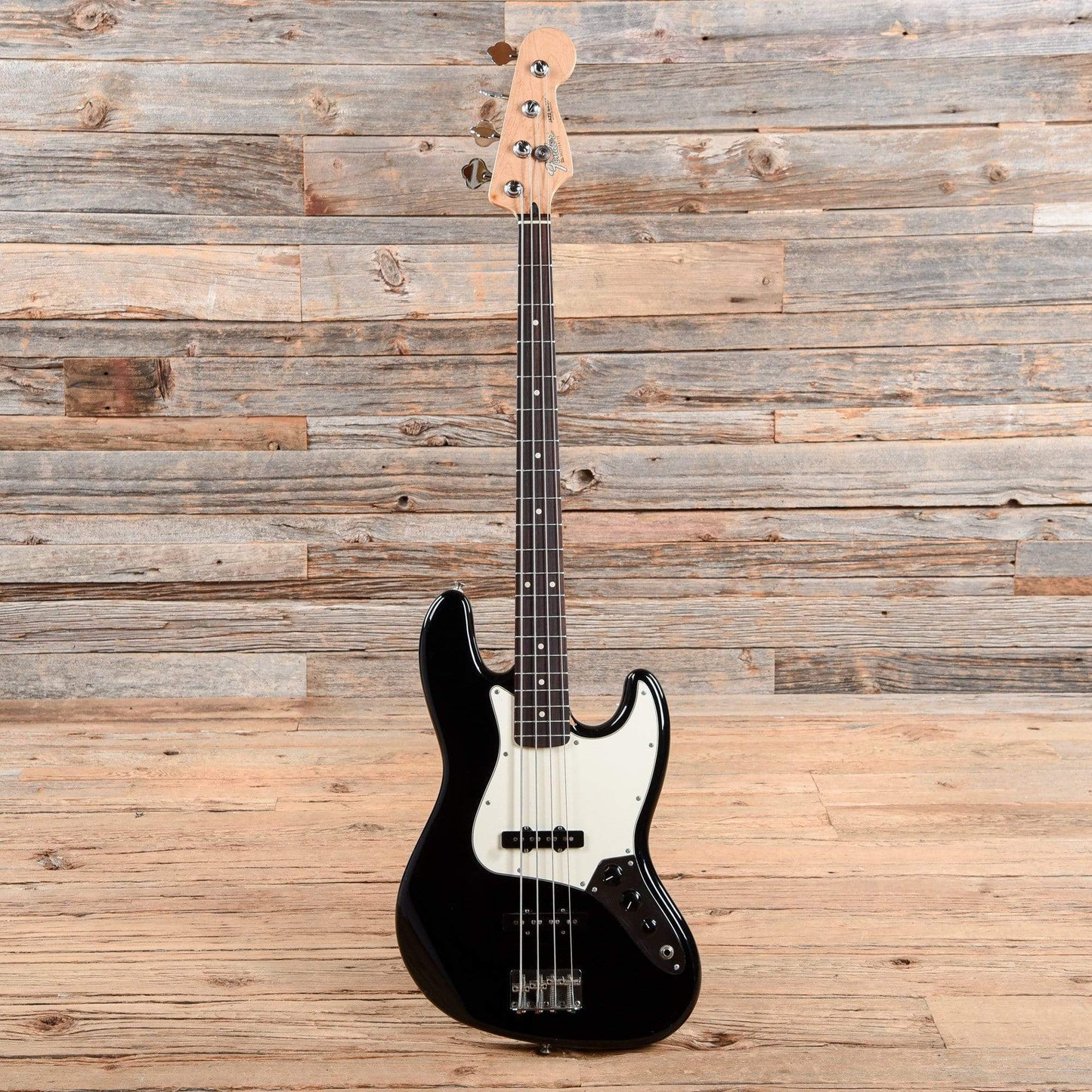 Fender Standard Jazz Bass Black 2001 Bass Guitars / 4-String