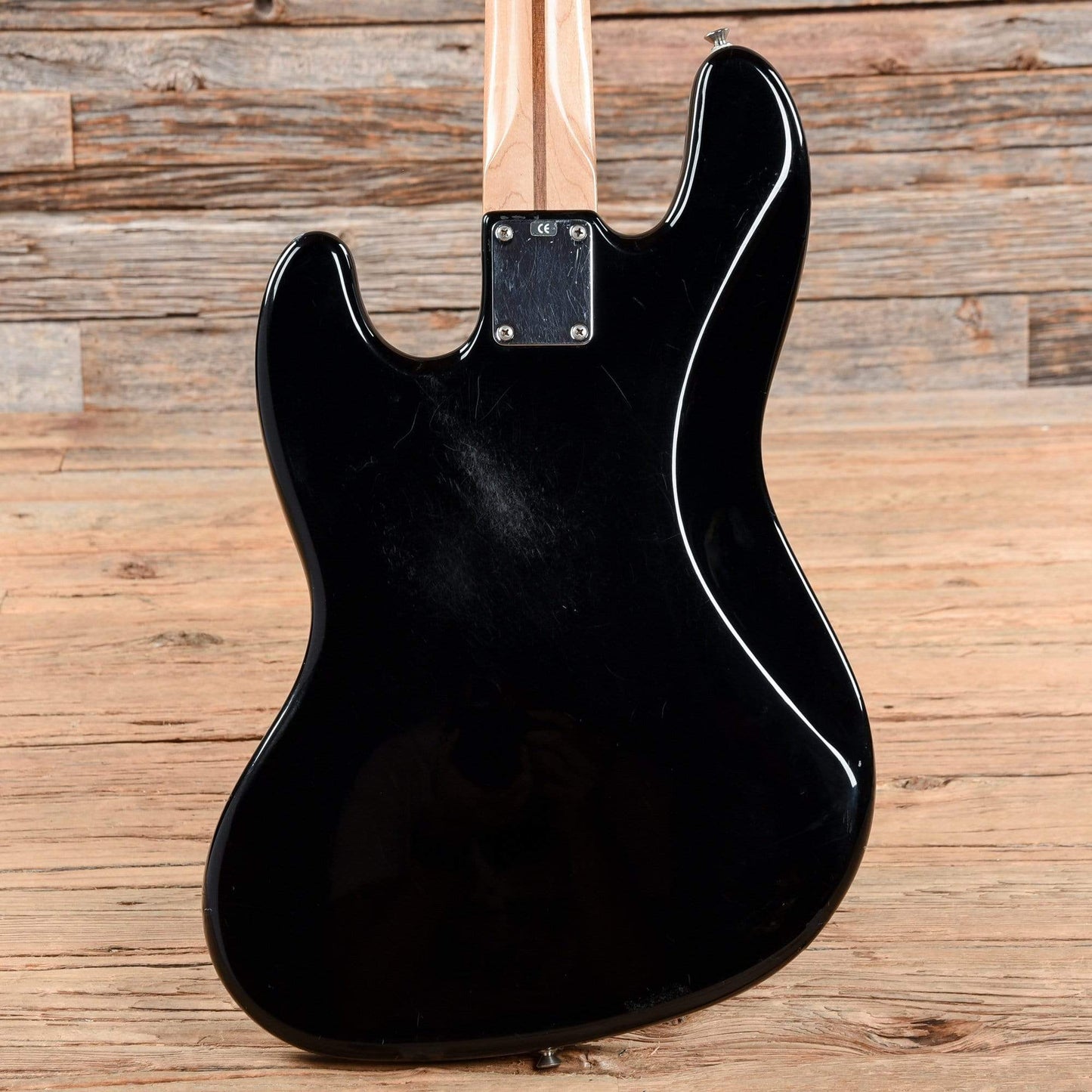 Fender Standard Jazz Bass Black 2001 Bass Guitars / 4-String
