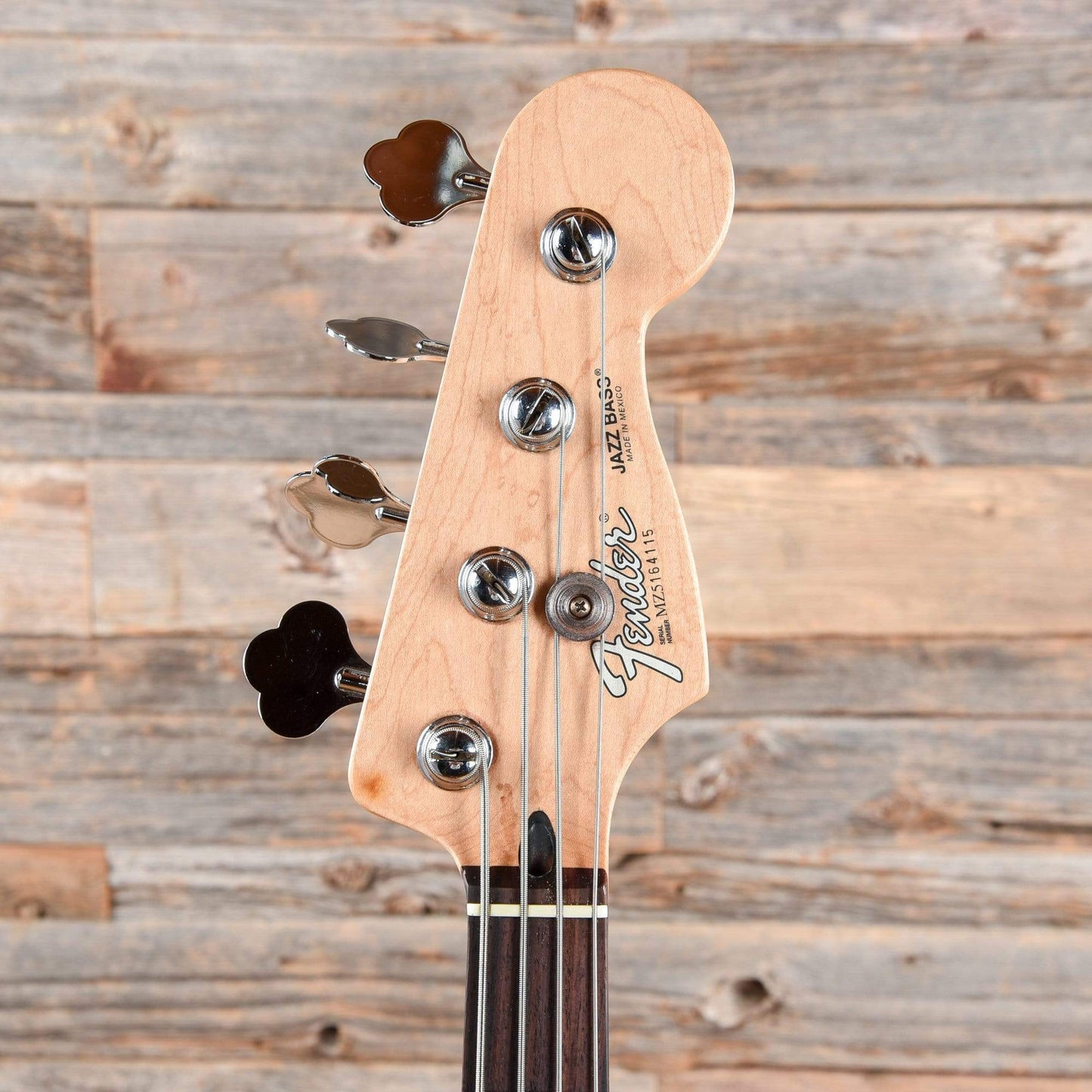 Fender Standard Jazz Bass Black 2001 Bass Guitars / 4-String