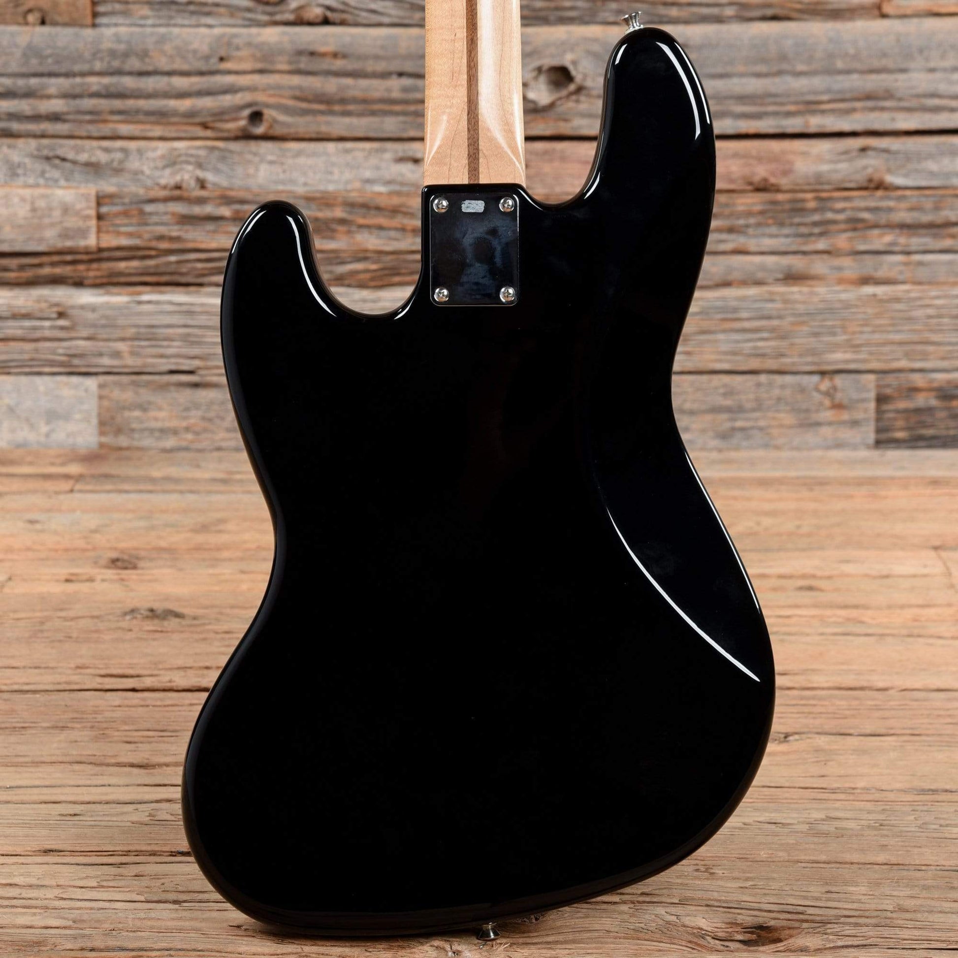 Fender Standard Jazz Bass Black 2001 Bass Guitars / 4-String
