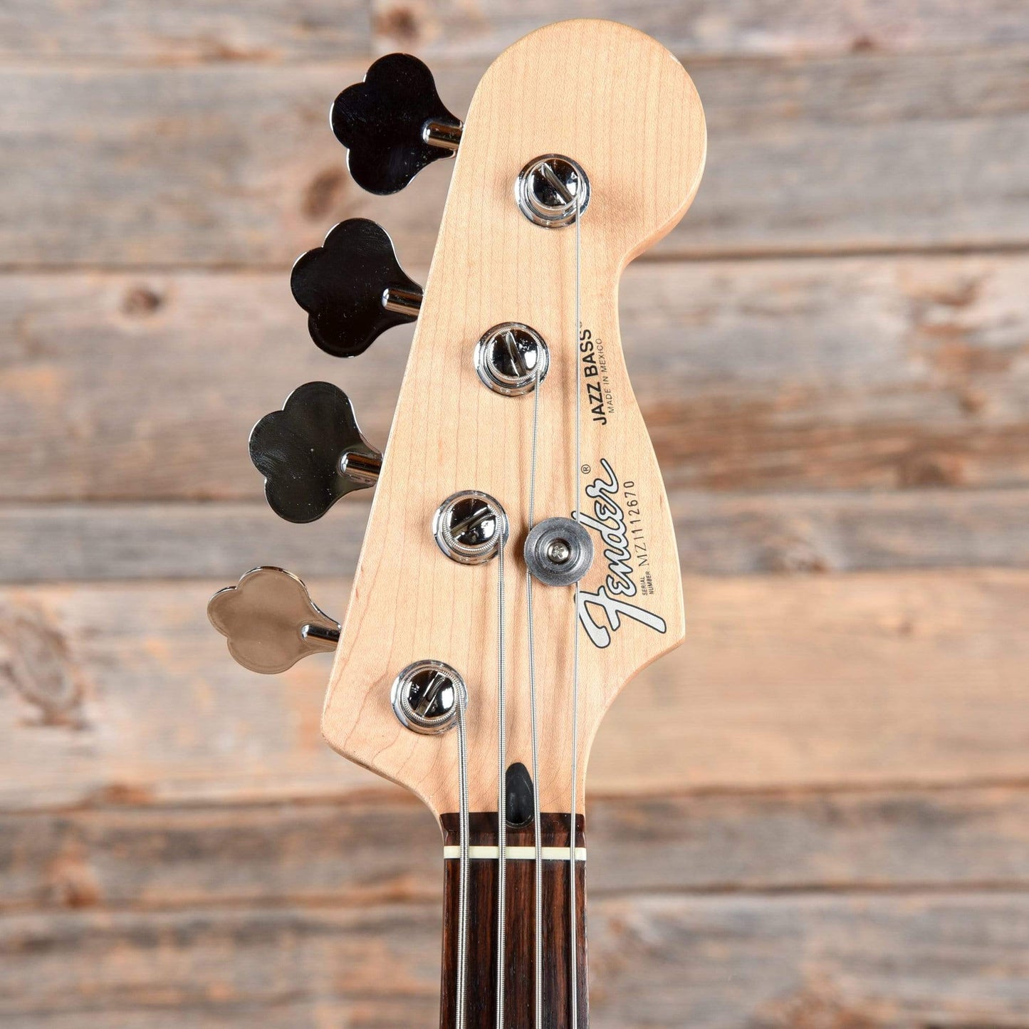 Fender Standard Jazz Bass Black 2001 Bass Guitars / 4-String