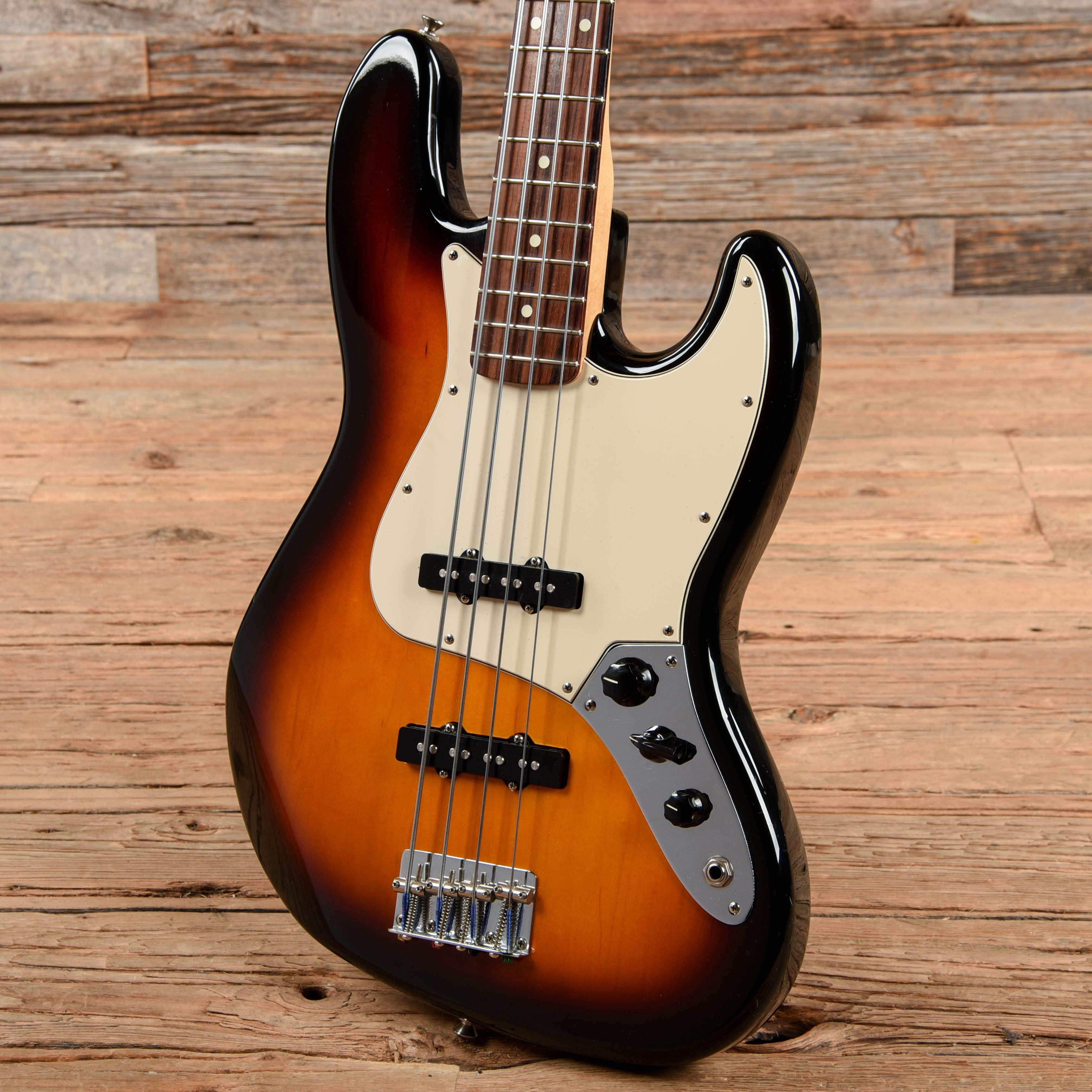 A*B様 Fender American Standard Jazz Bass Fender Standard Jazz Bass Brown Sunburst 2005 – Chicago Music Exchange