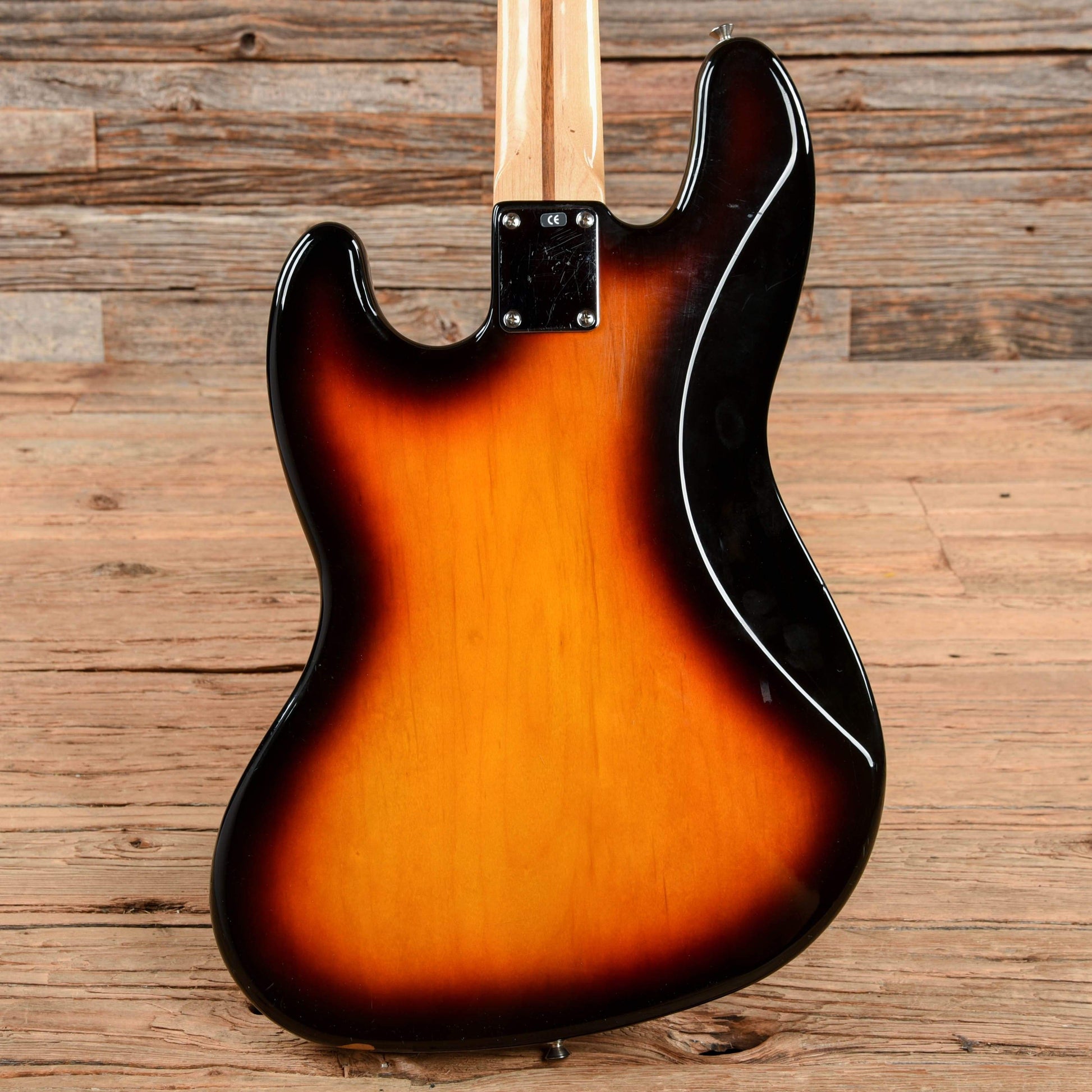 Fender Standard Jazz Bass Brown Sunburst 2005 Bass Guitars / 4-String